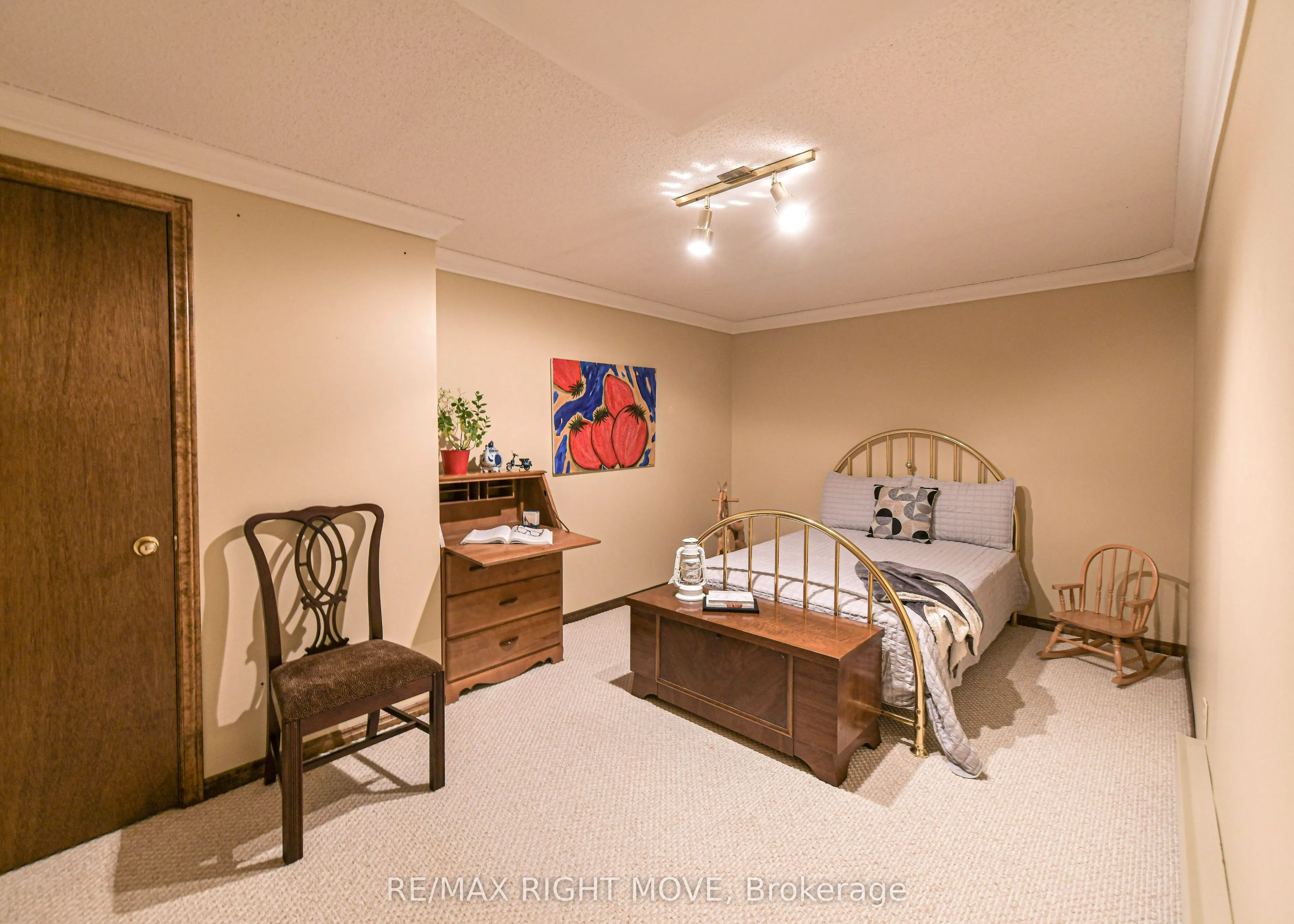 759 Broadview Avenue