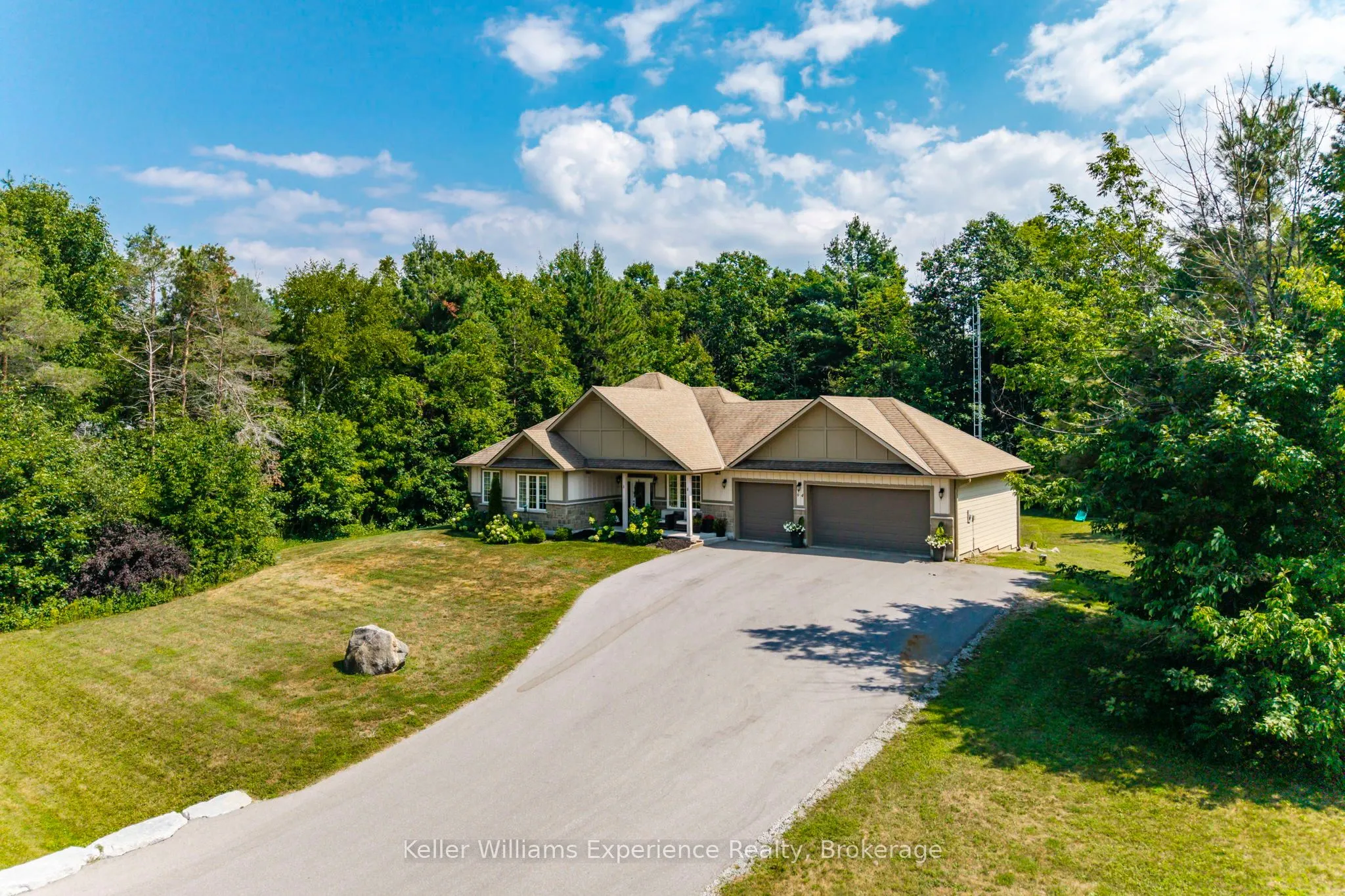 94 Windermere Circle