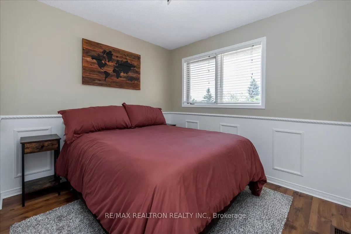 10 Laidlaw Drive