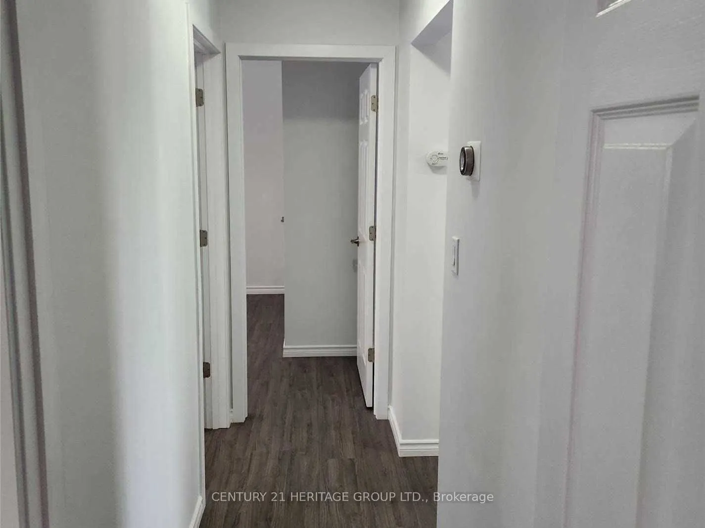 290 George Street, #B