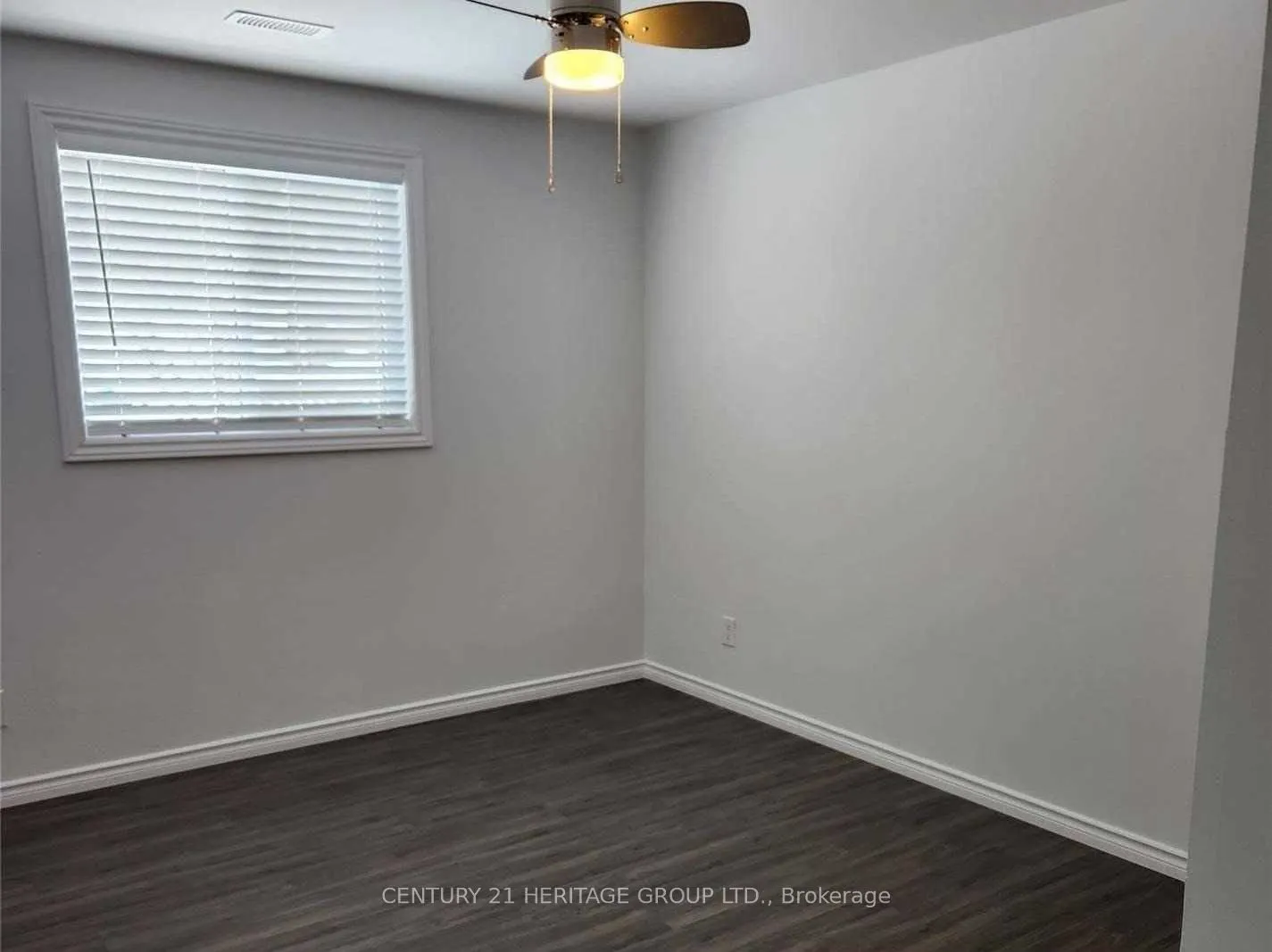 290 George Street, #B