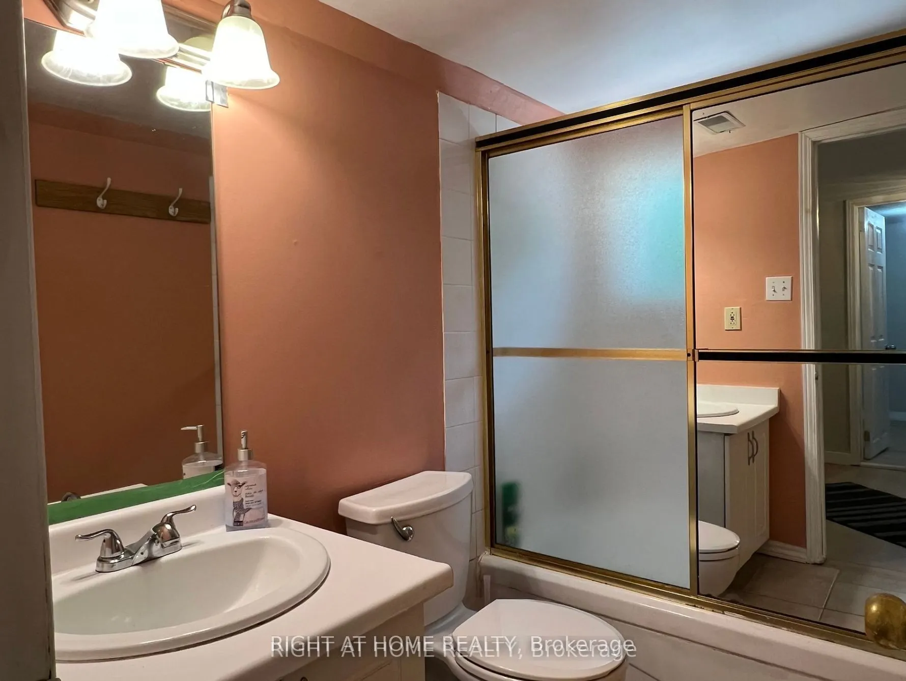 34 Broadview Street