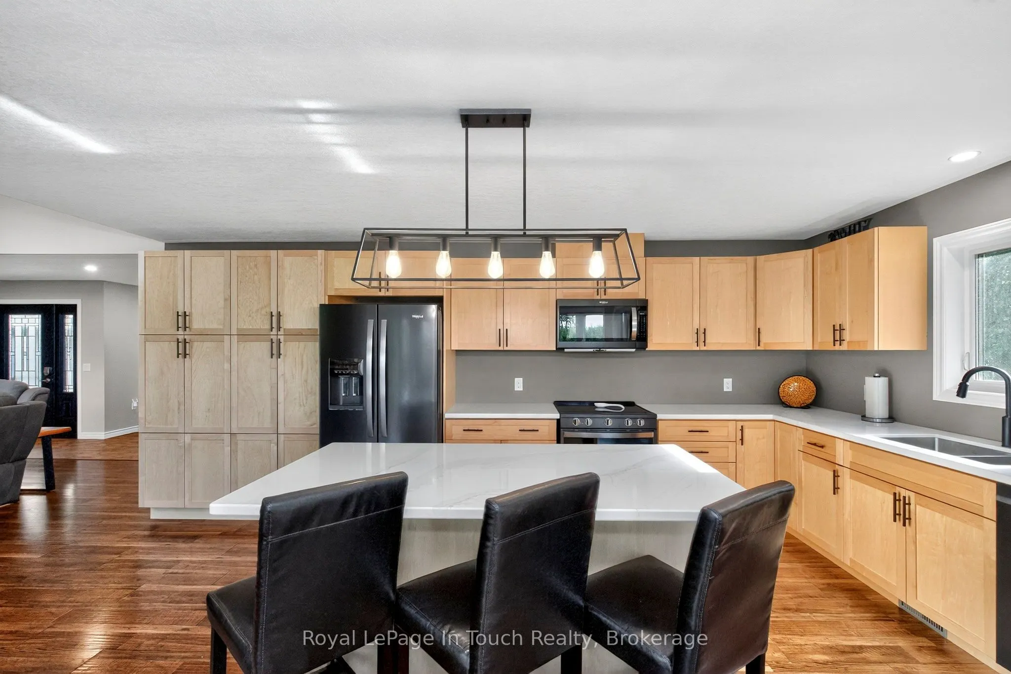 285 Dorion Road