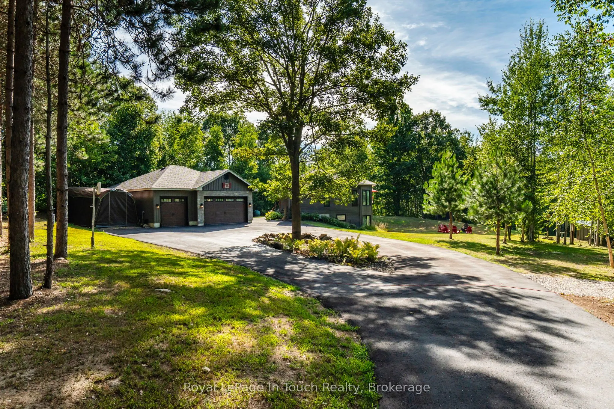 285 Dorion Road