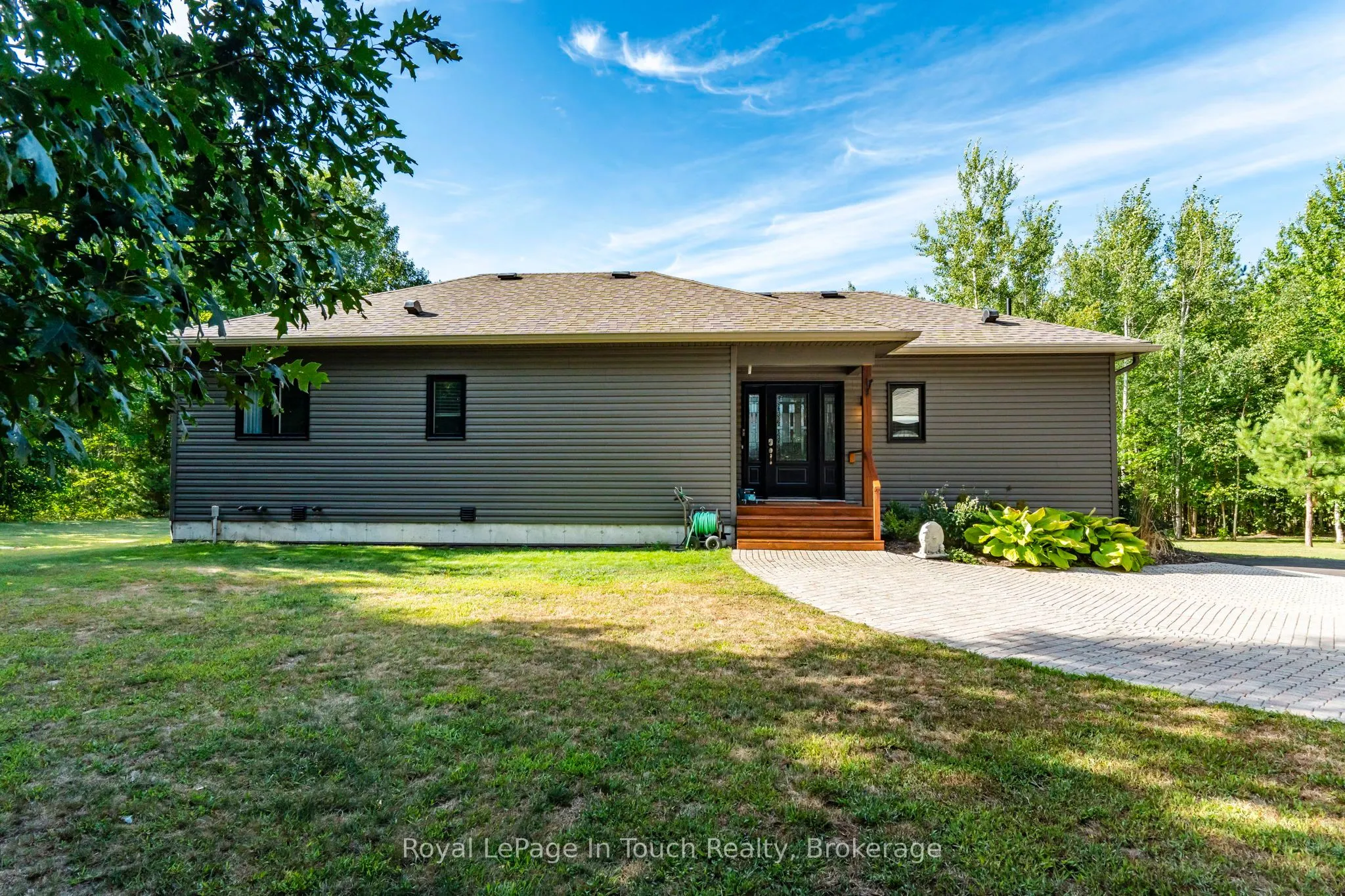 285 Dorion Road