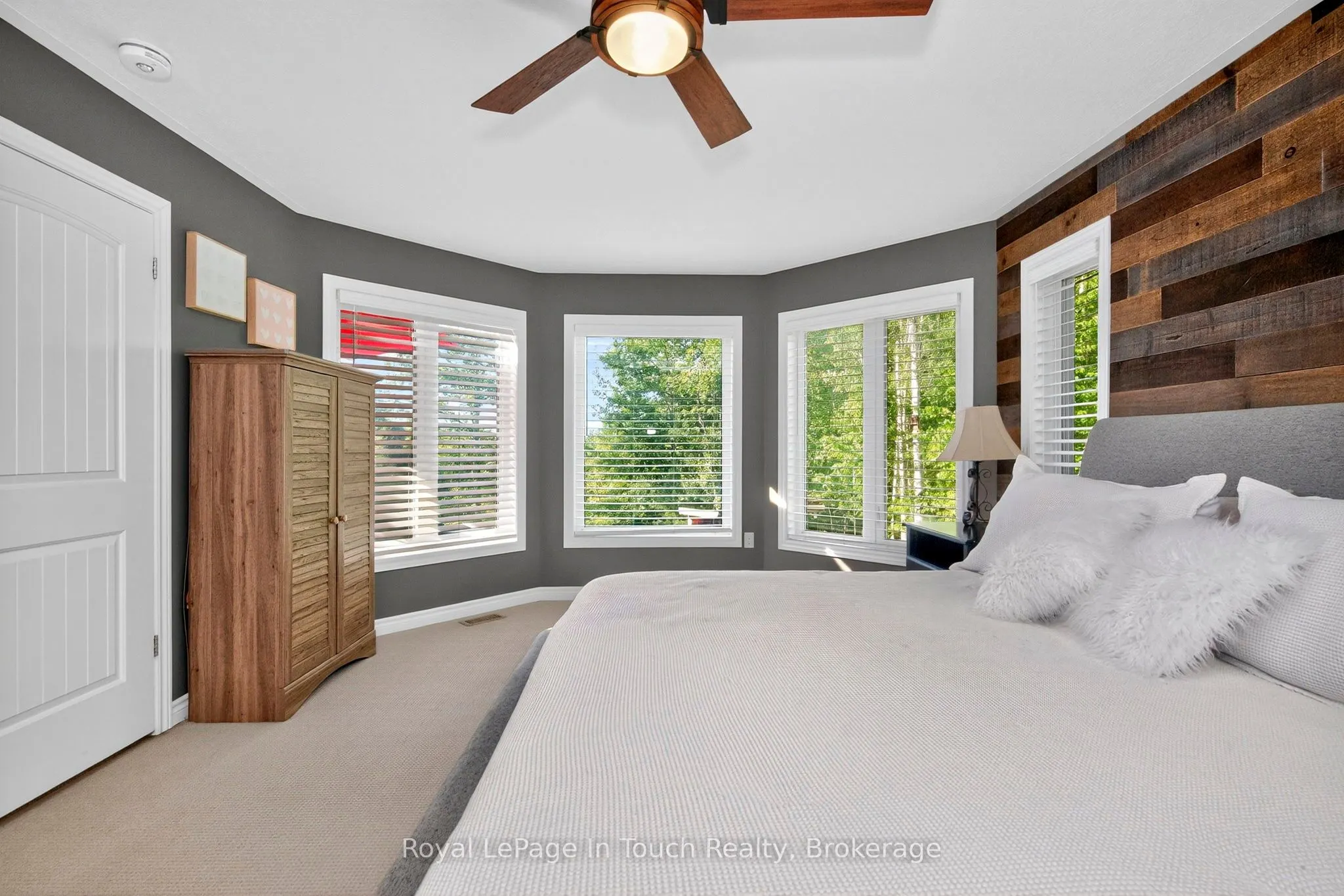 285 Dorion Road