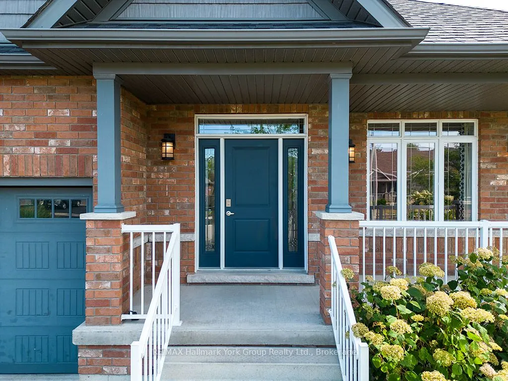 82 Hughes Street