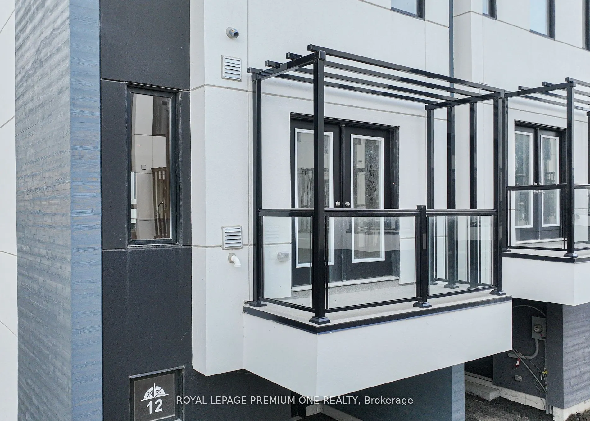 12 Mariner's Pier Way
