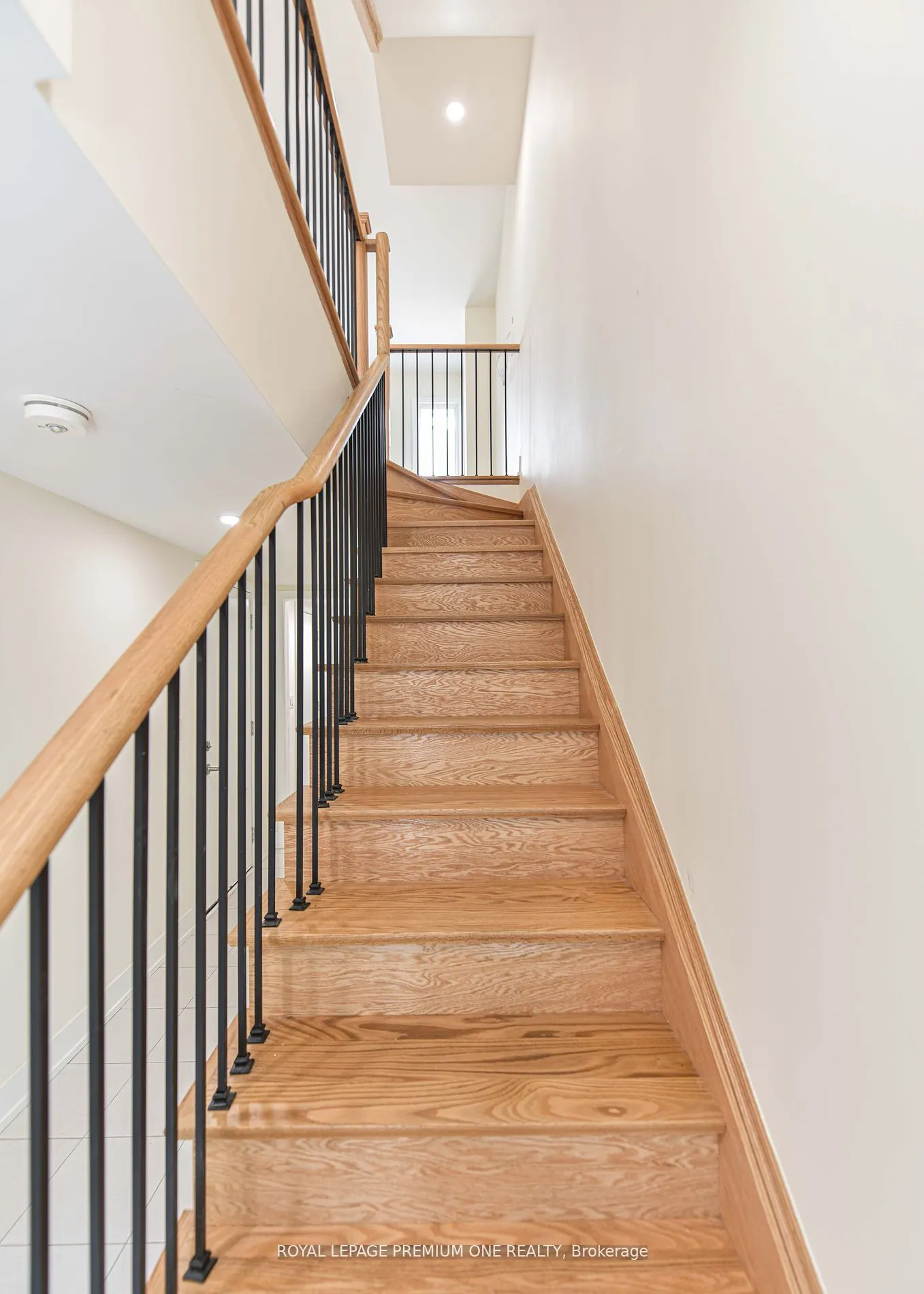 12 Mariner's Pier Way