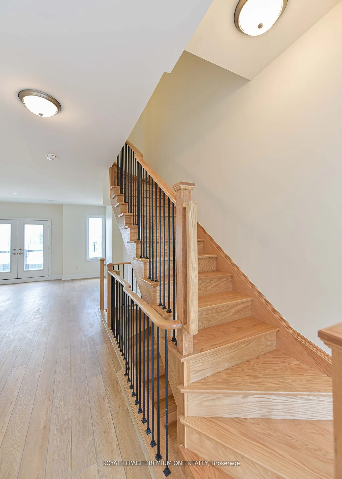 12 Mariner's Pier Way