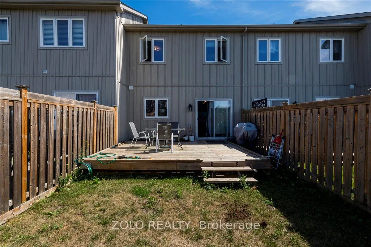 92 Pearcey Crescent