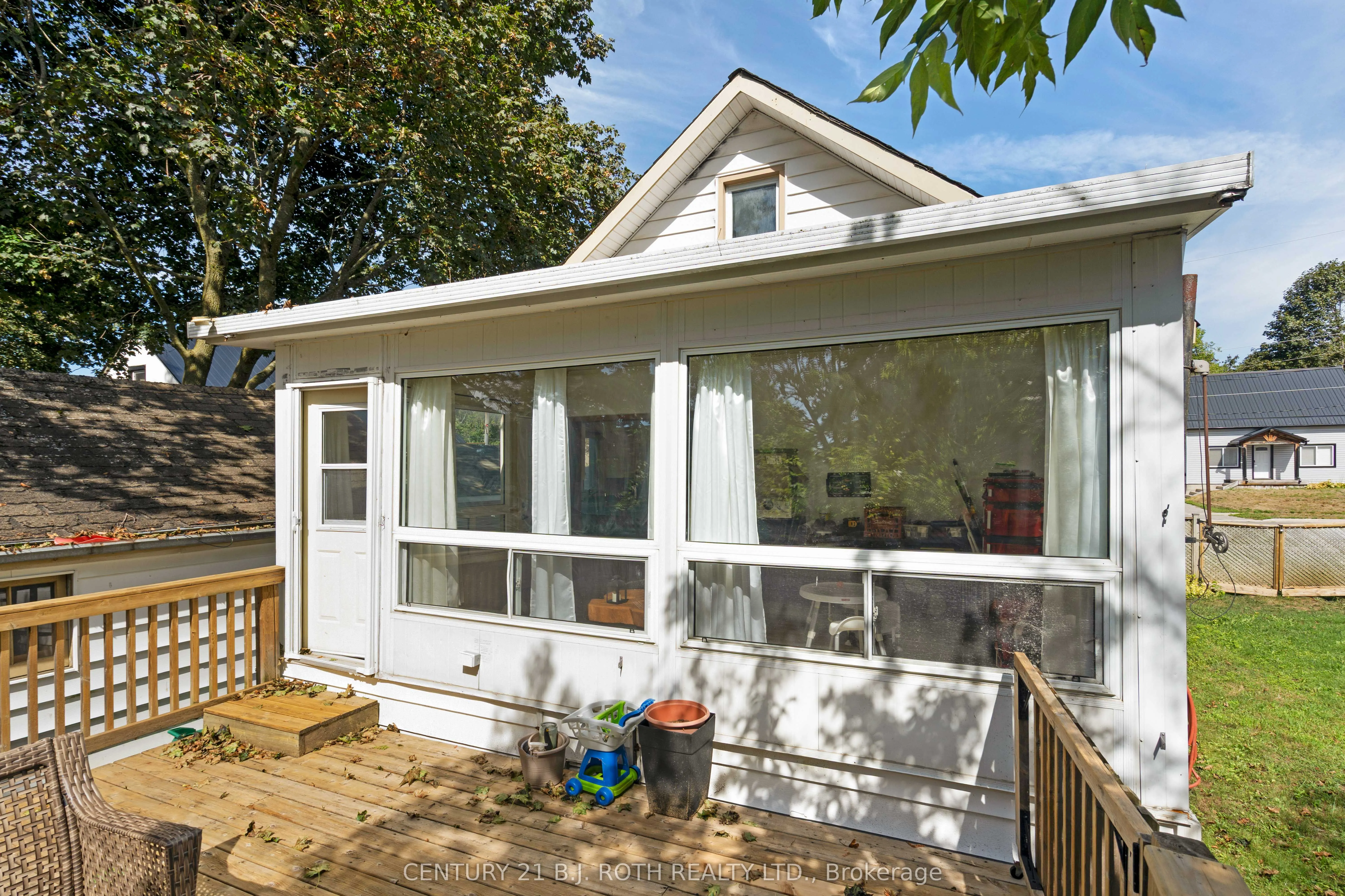 341 Nottawasaga Street