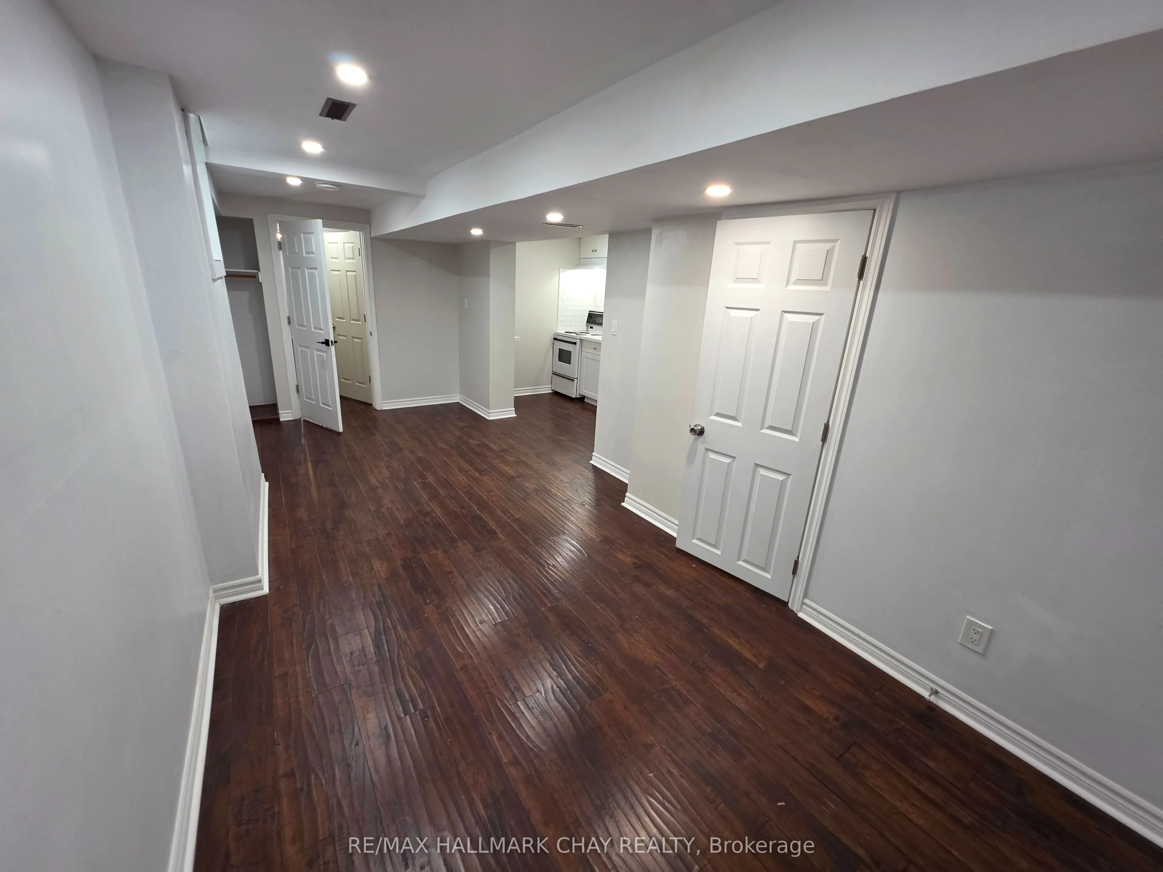 451 Leacock Drive, #Lower