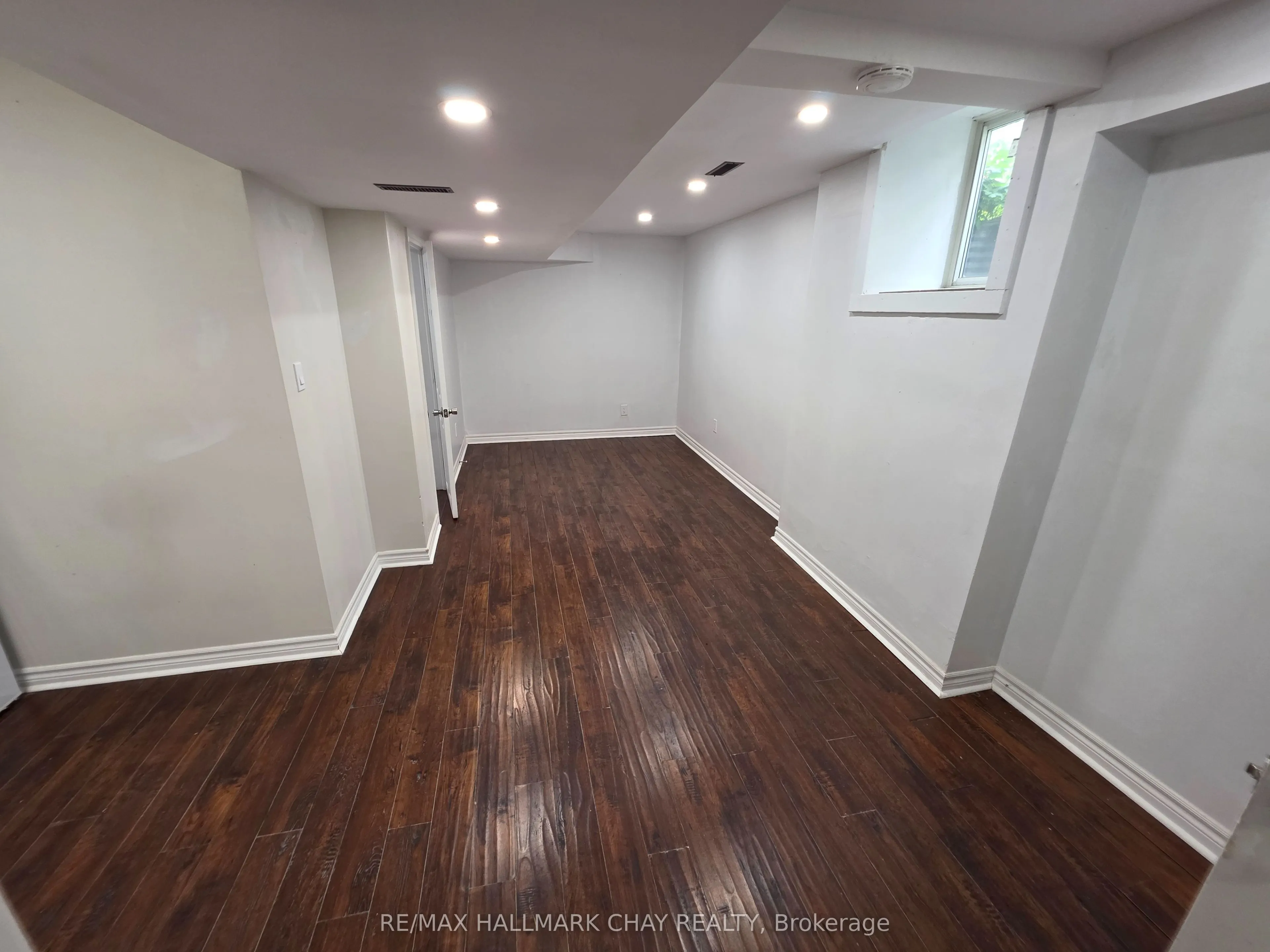 451 Leacock Drive, #Lower