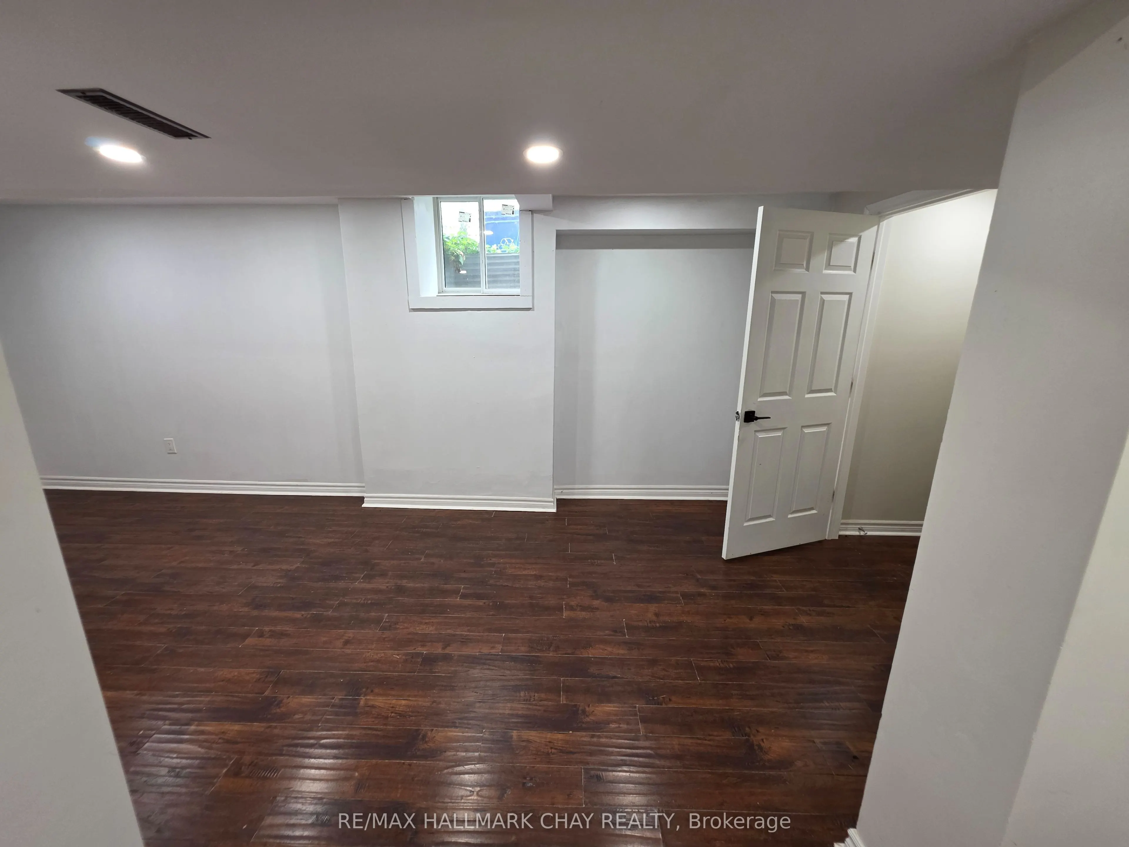 451 Leacock Drive, #Lower