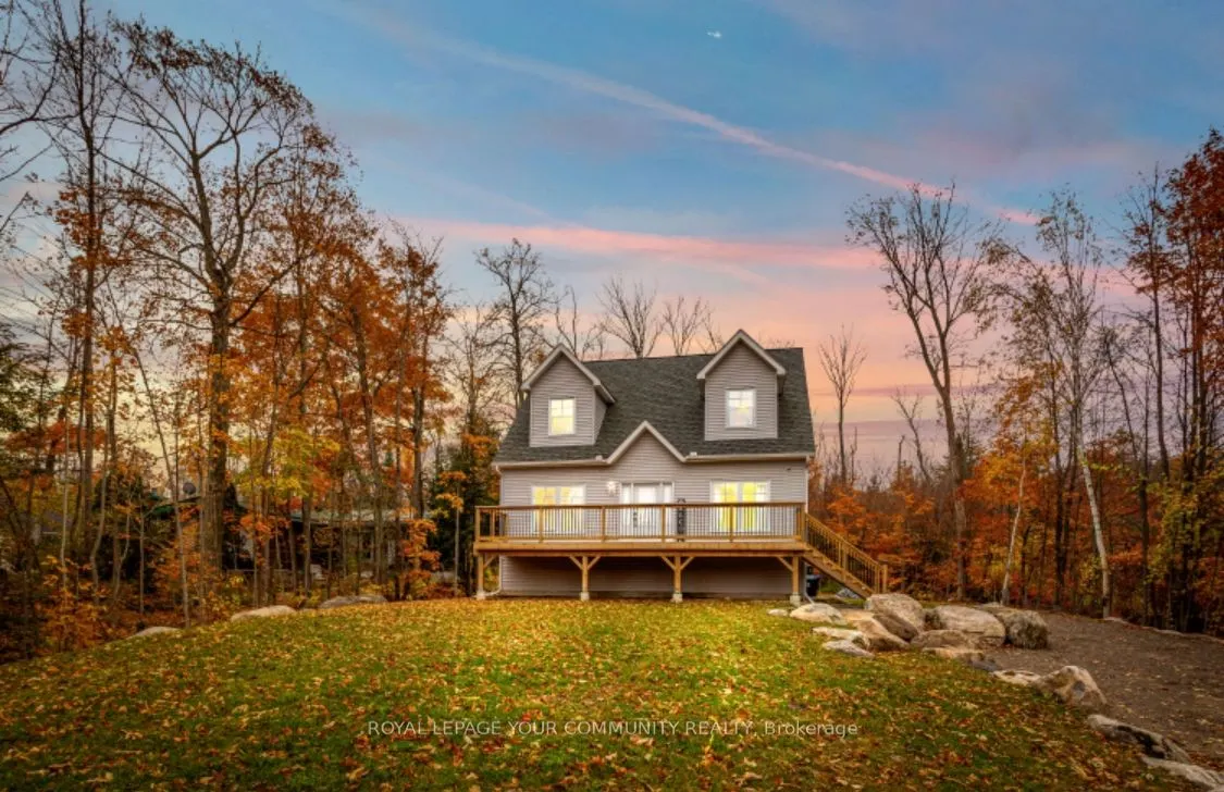 1728 CHAMPLAIN Road