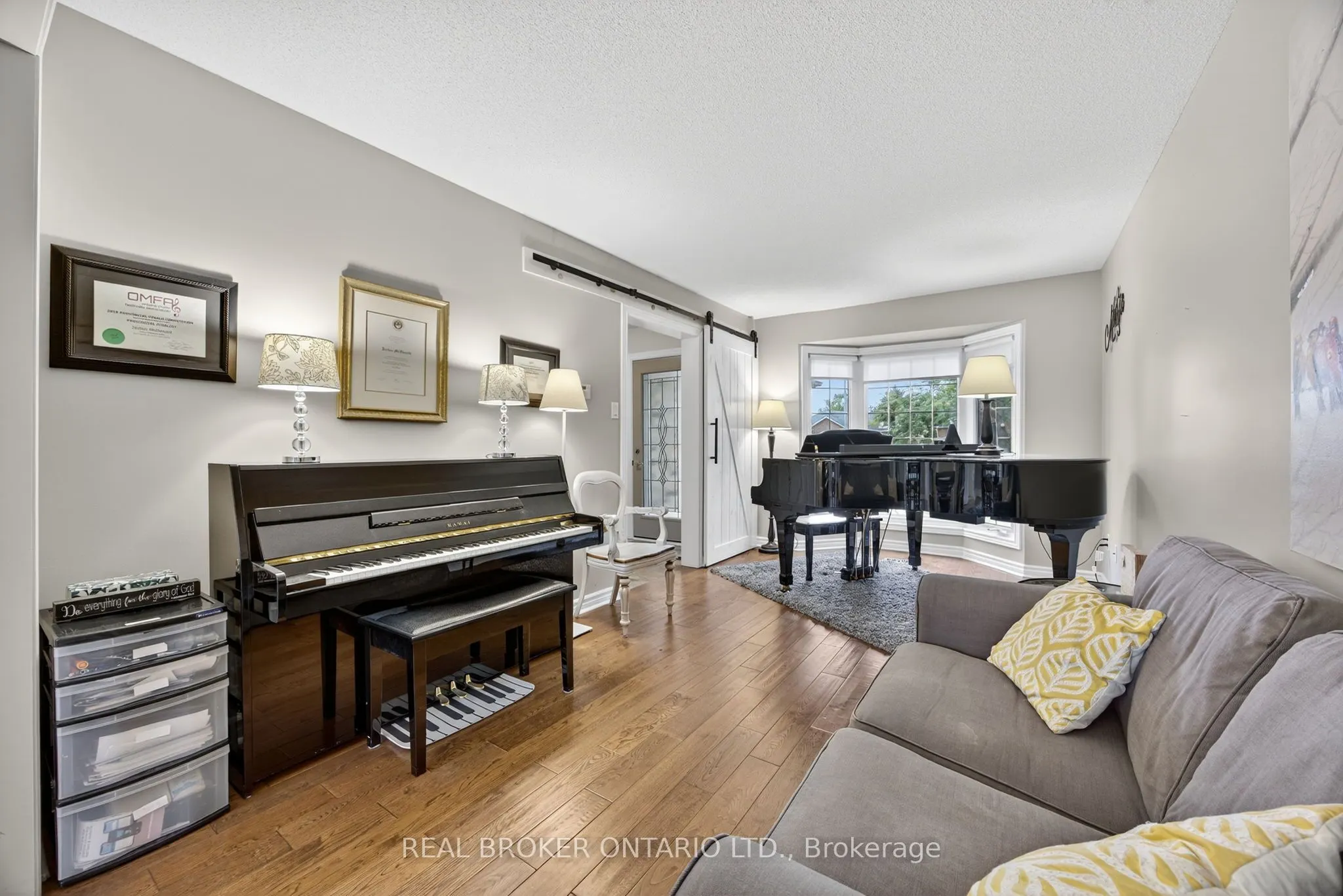 13 BALLISTON Road