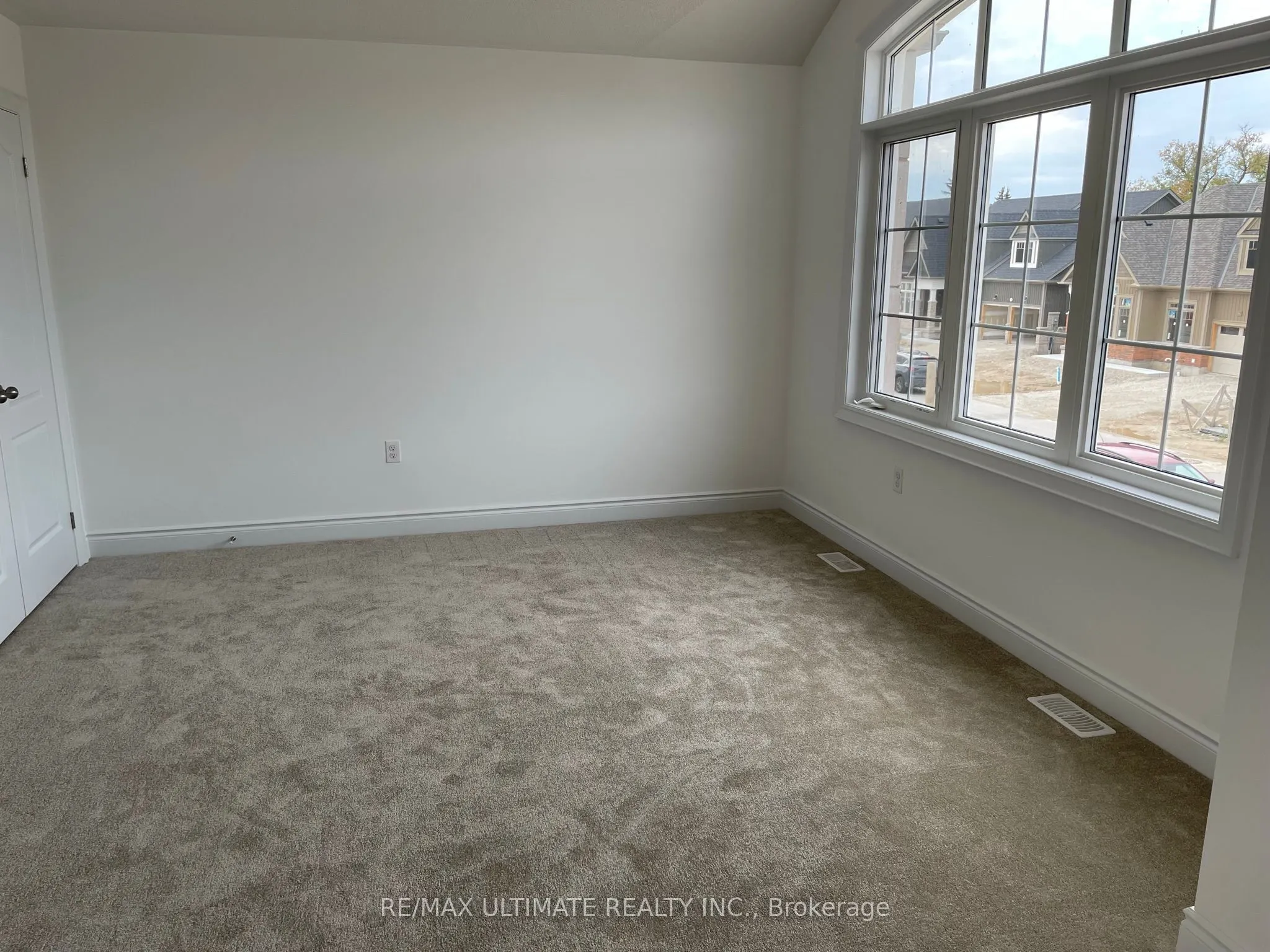 28 McLean Avenue