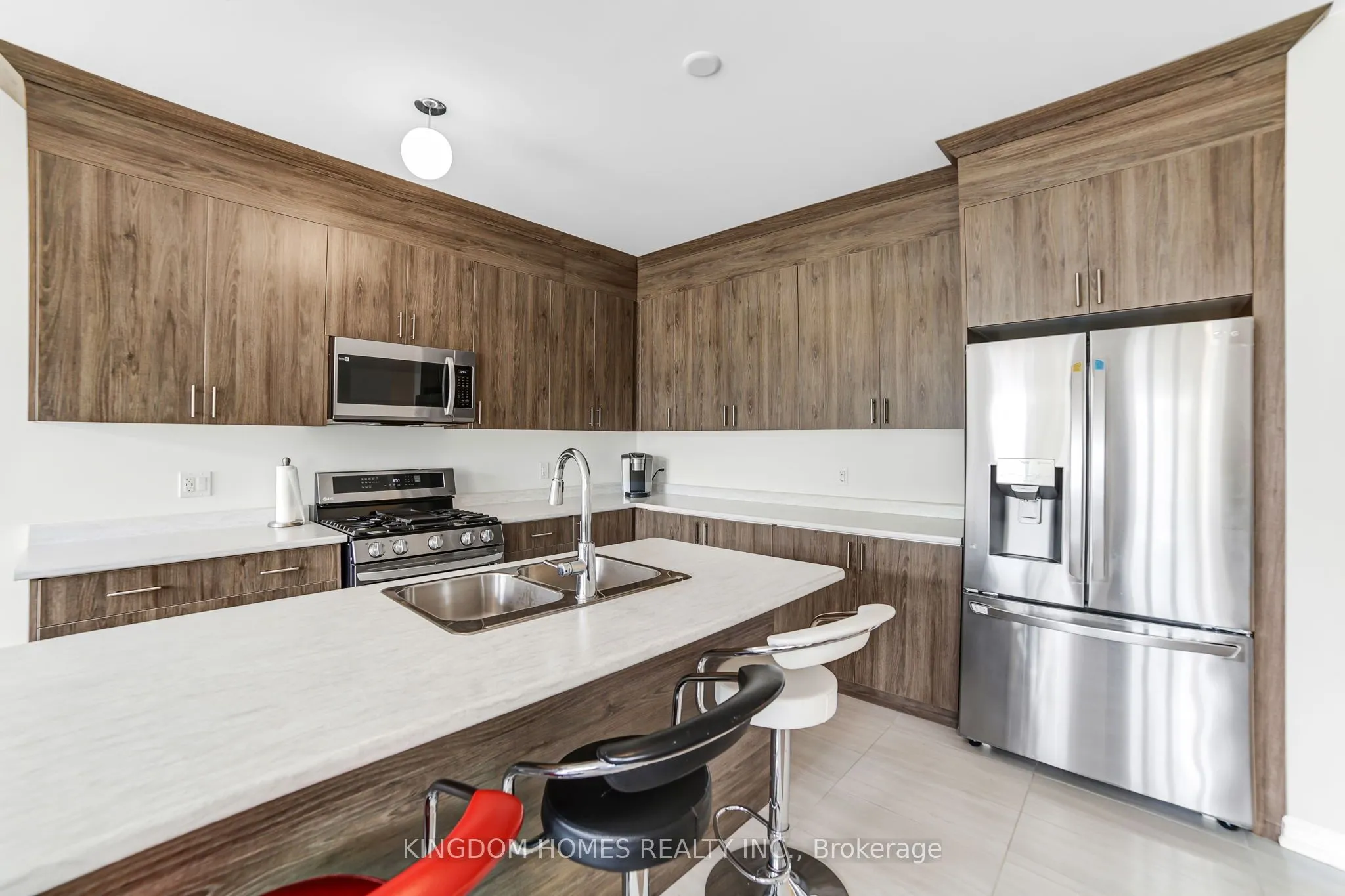 25 Beatrice Drive