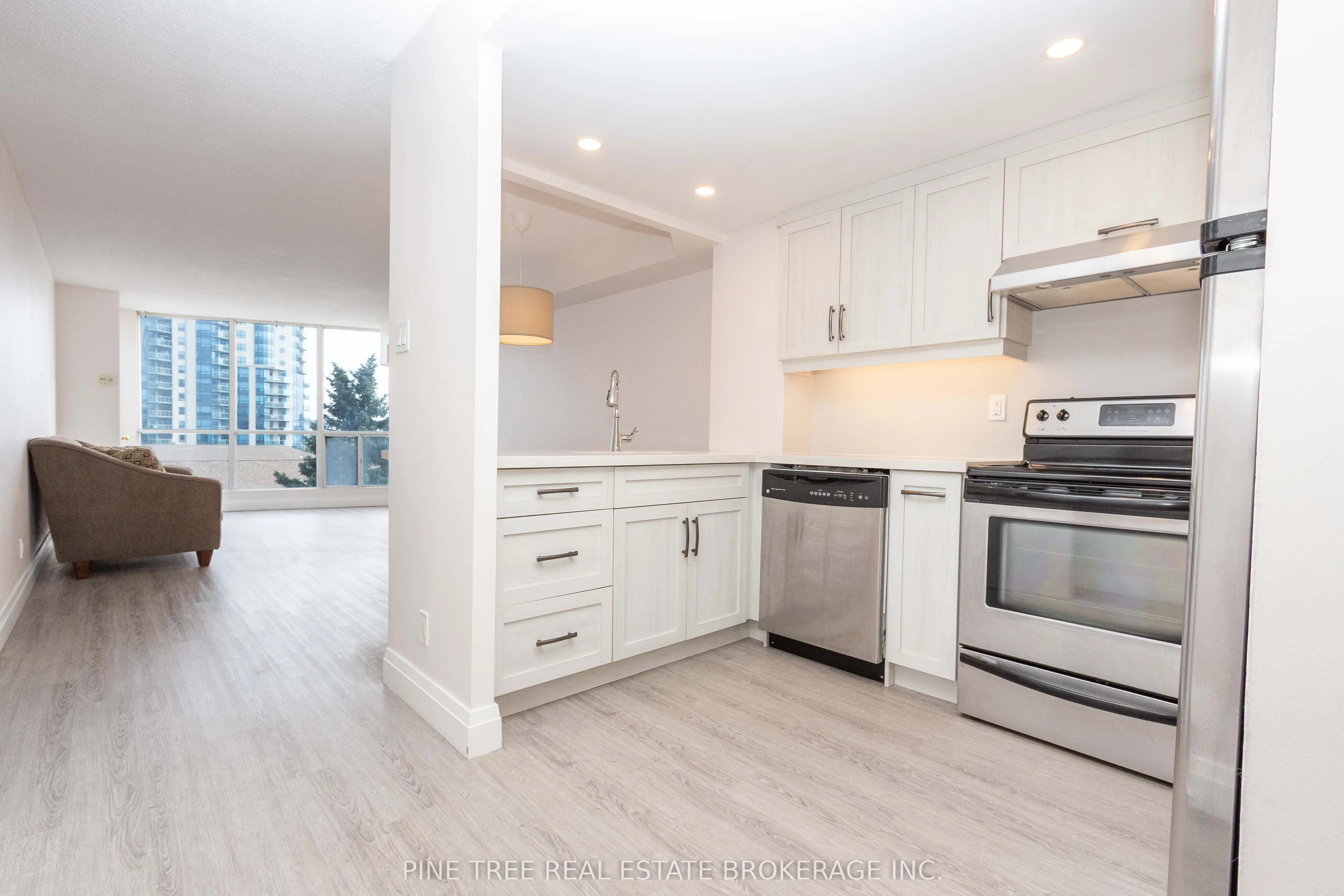 65 Ellen Street, #201