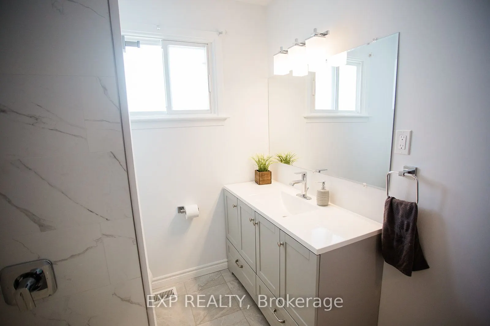 277 Grove Street E, #A (Upper)