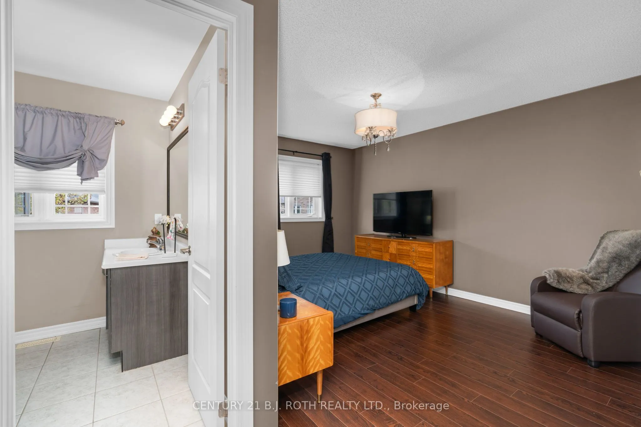 221 Harvie Road, #40