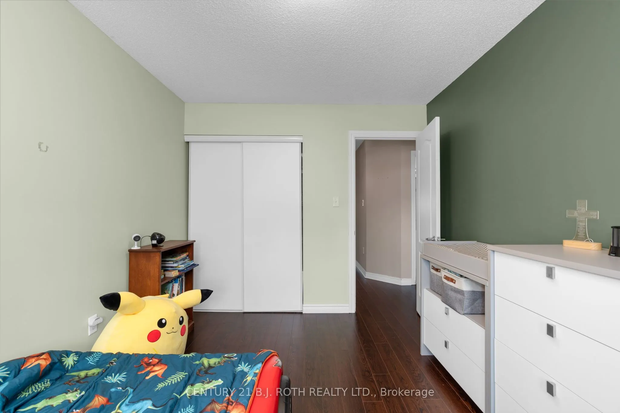221 Harvie Road, #40