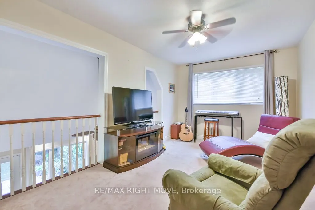 5 INVERMARA Court, #6