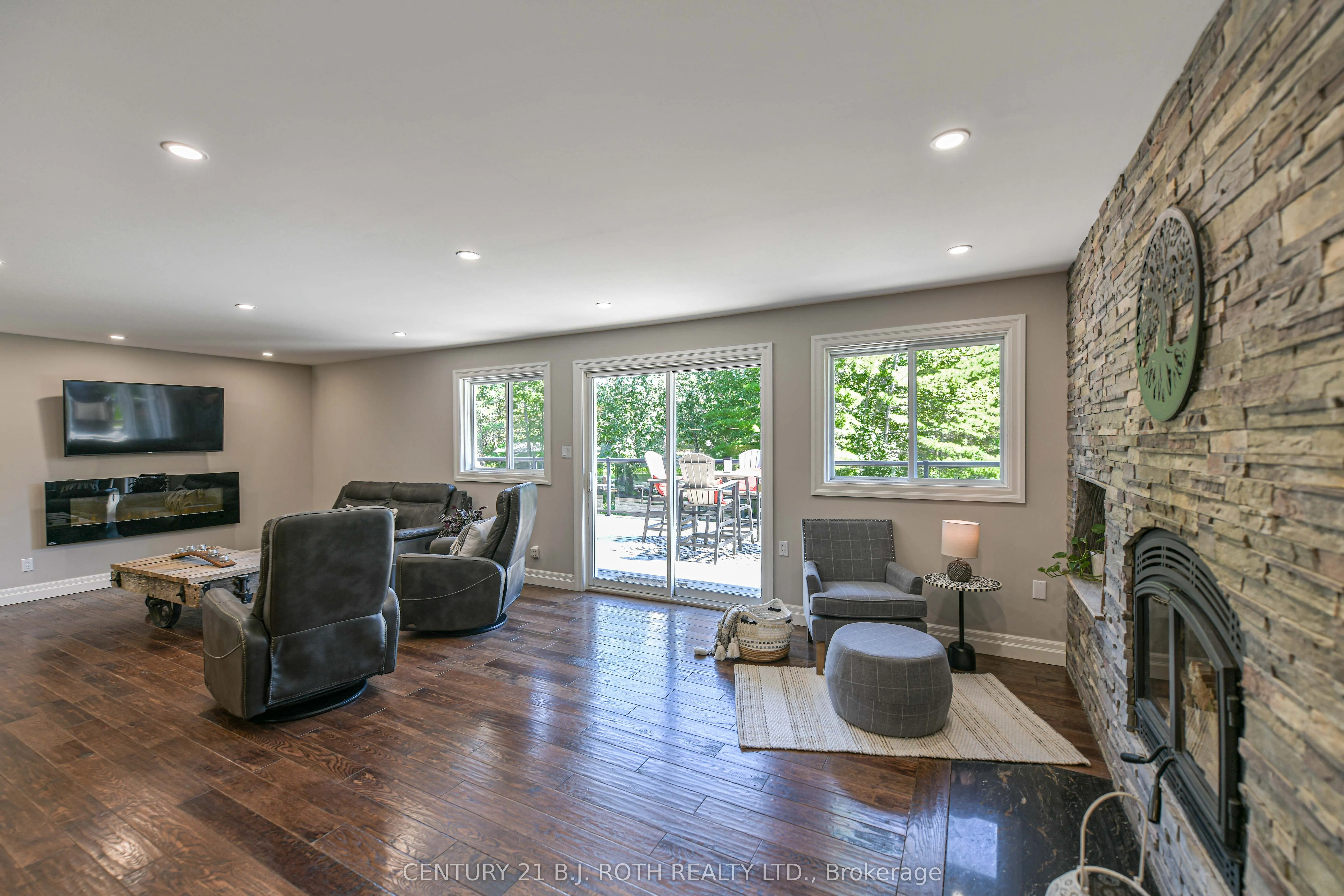 3193 Muskoka Street