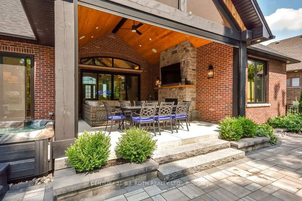 41 Walter James Parkway
