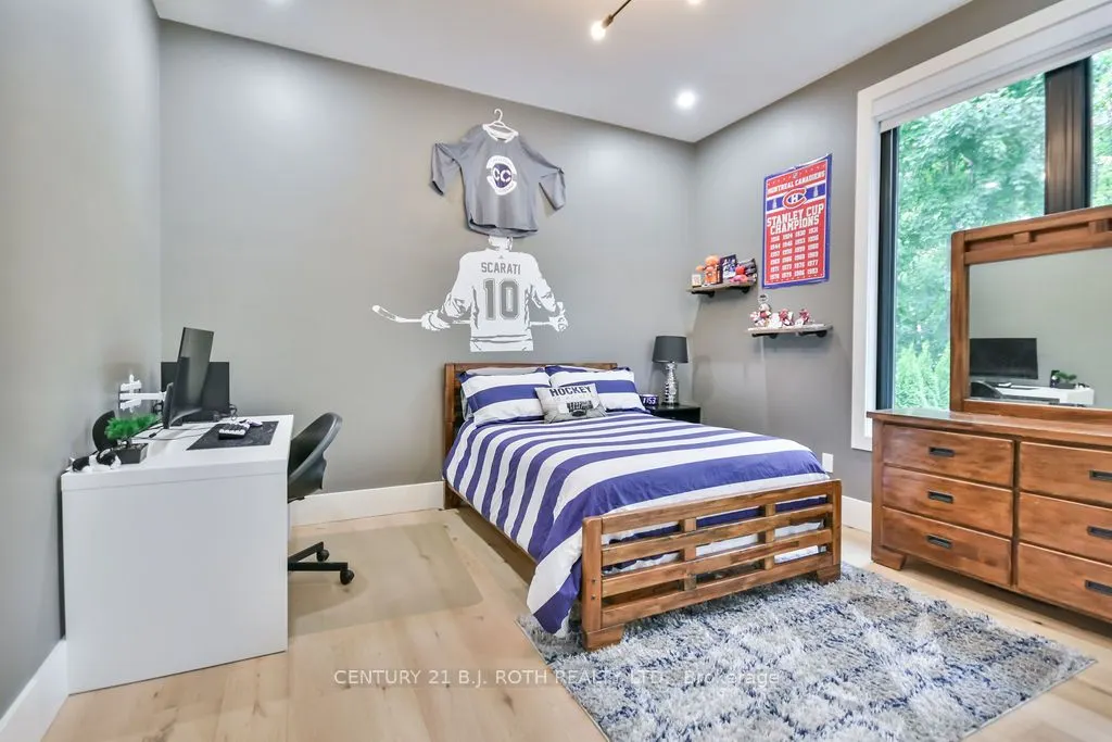 41 Walter James Parkway