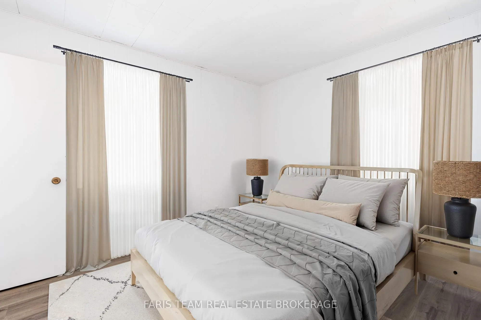 346 Lafontaine Road W