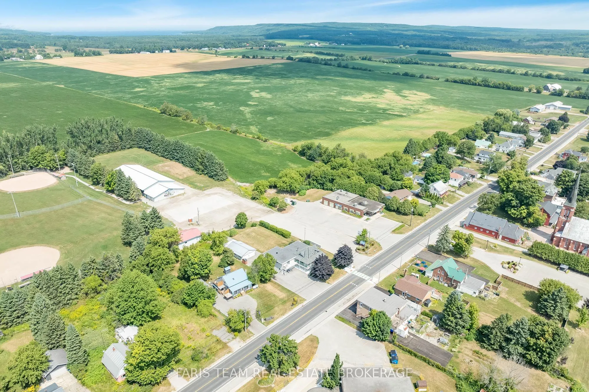 346 Lafontaine Road W