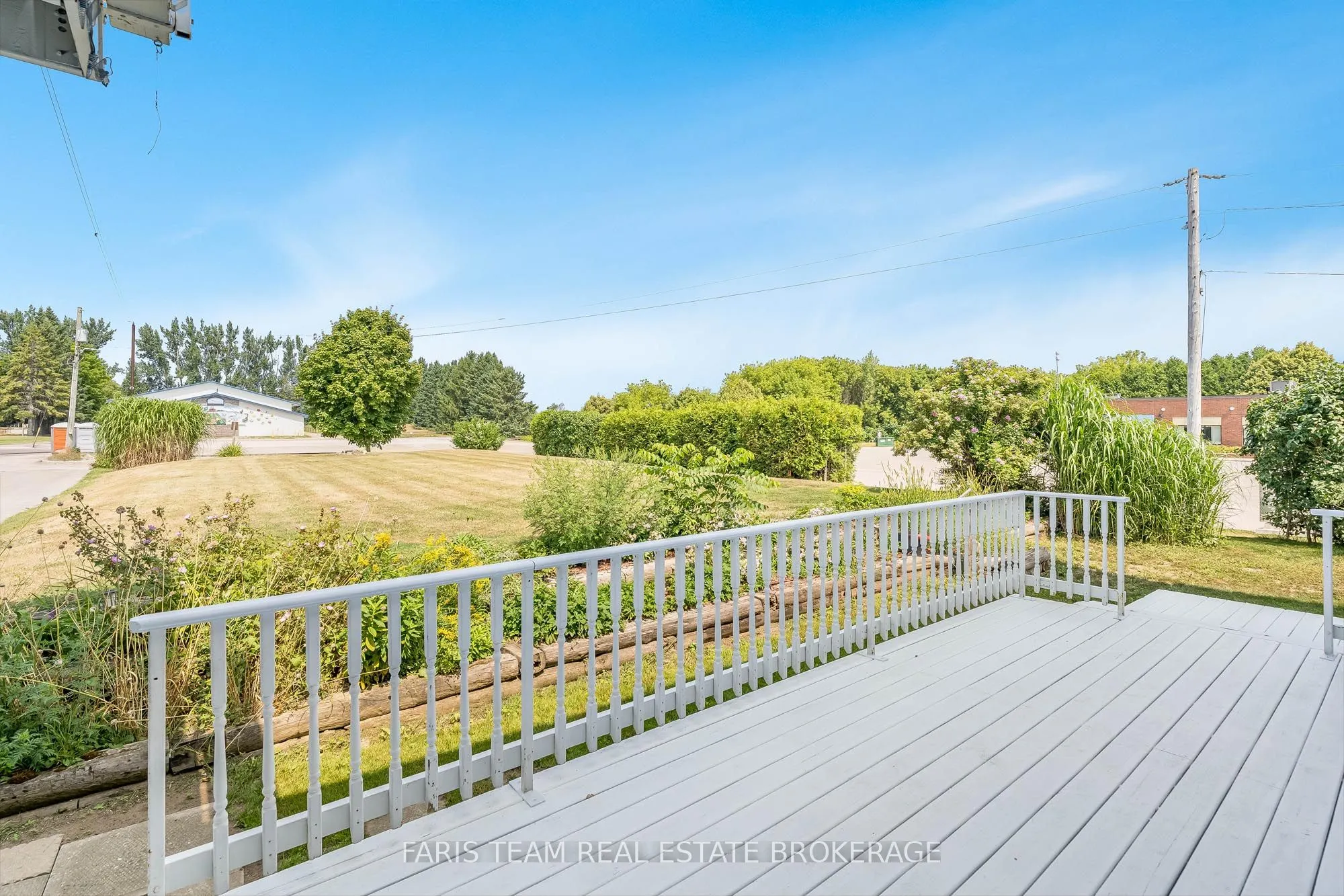 346 Lafontaine Road W