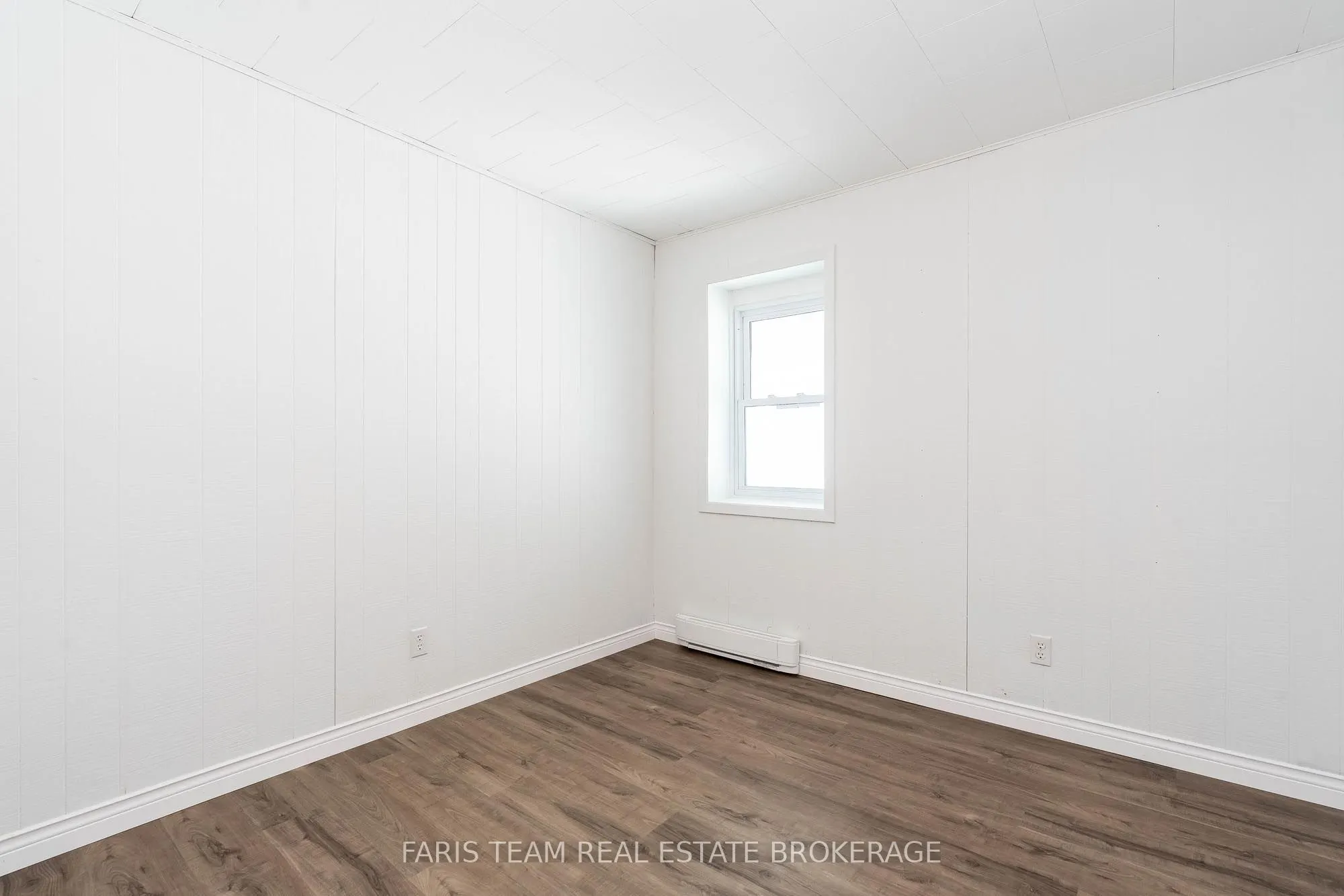 346 Lafontaine Road W