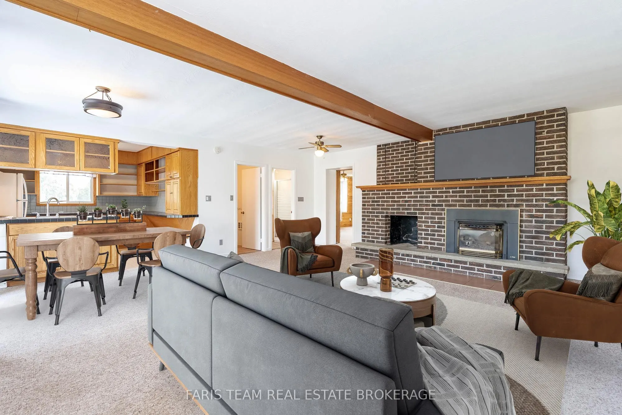 346 Lafontaine Road W