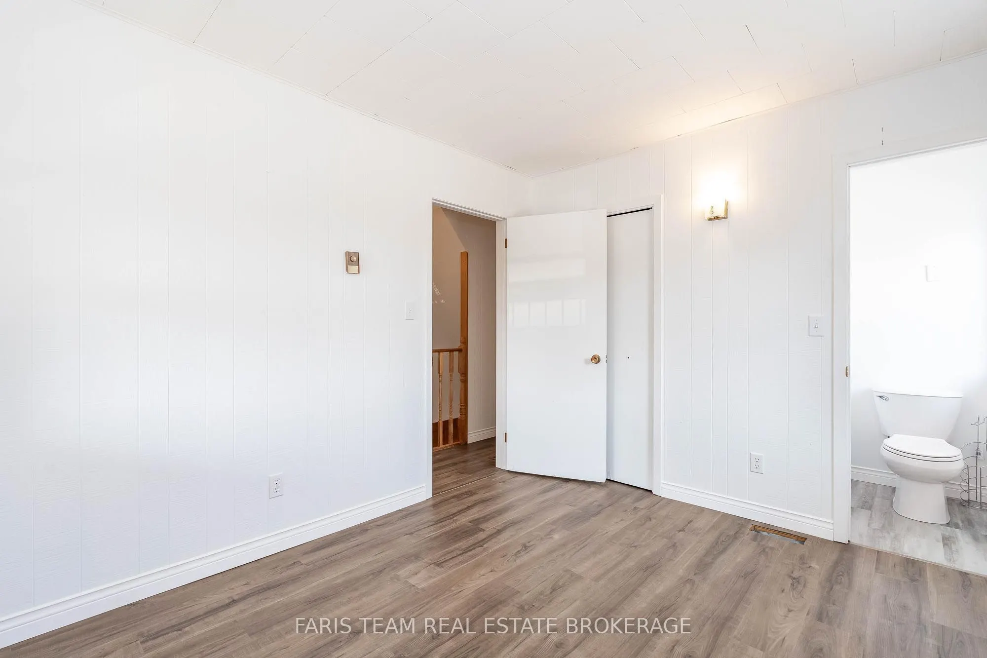 346 Lafontaine Road W