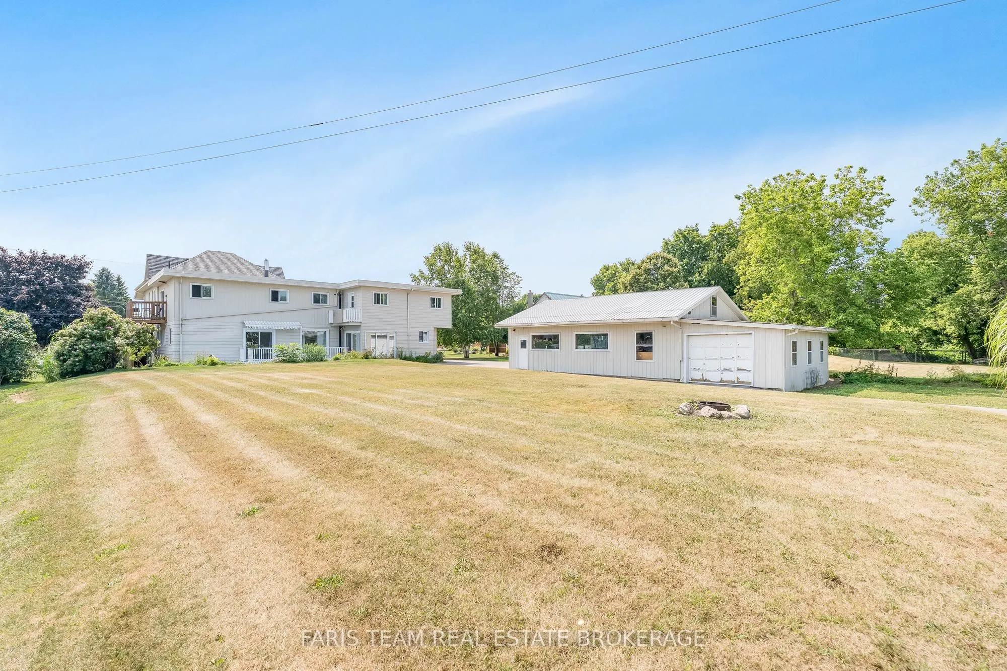 346 Lafontaine Road W