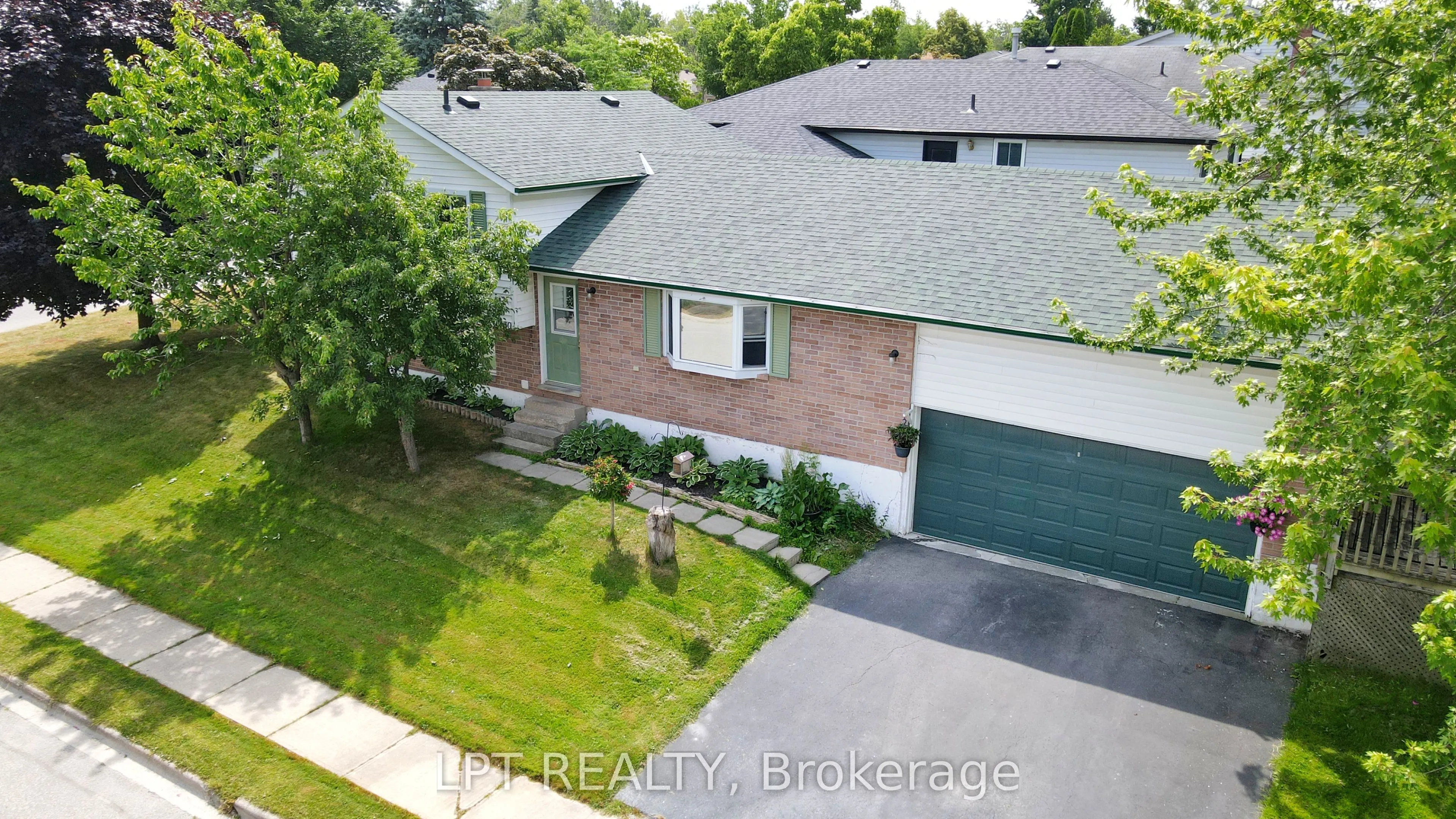 30 McConkey Place