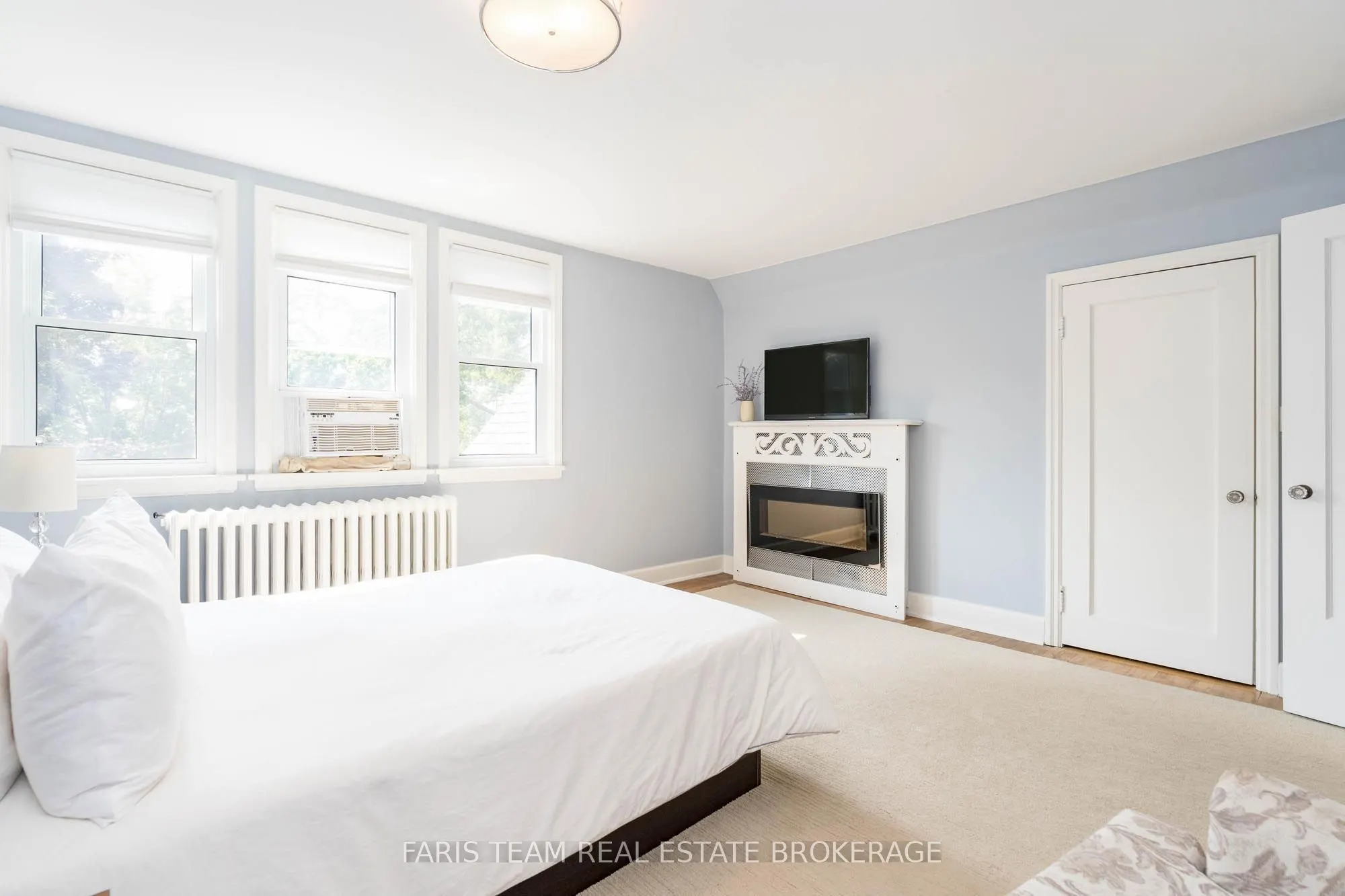 44 Tecumseth Street