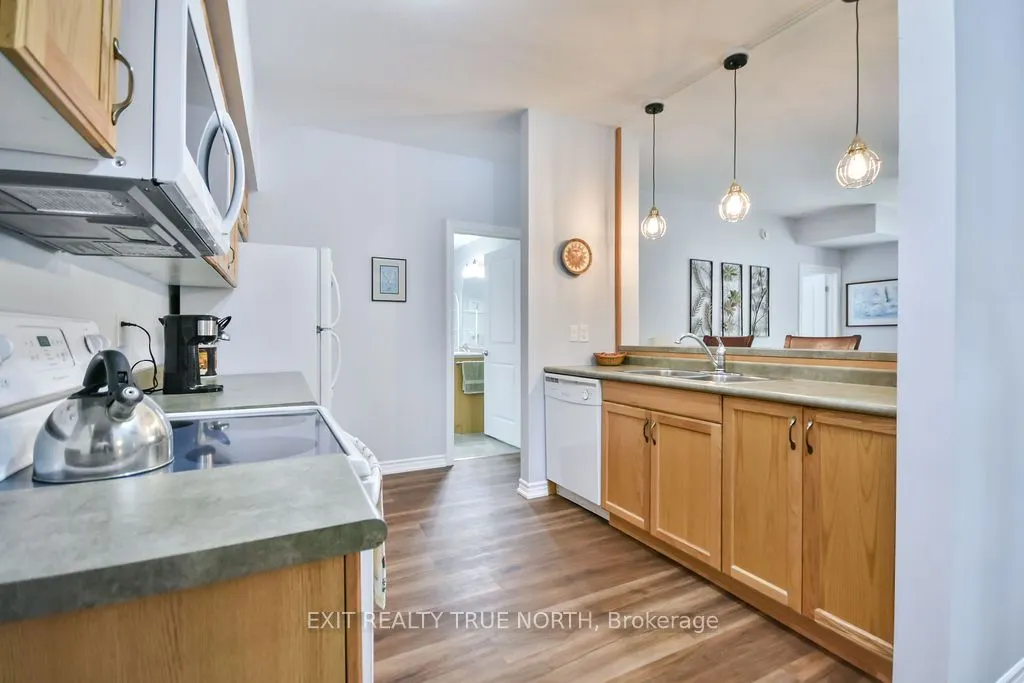 19B Yonge Street N, #107
