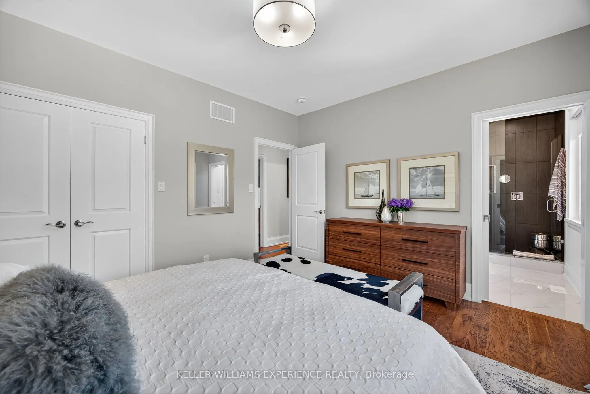 1435 15 16th Side Road E