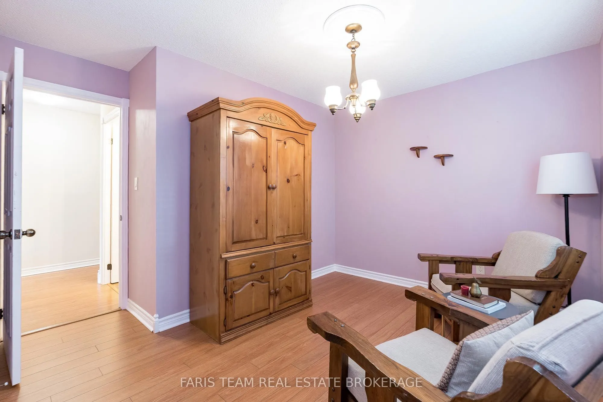 696 King Street, #48