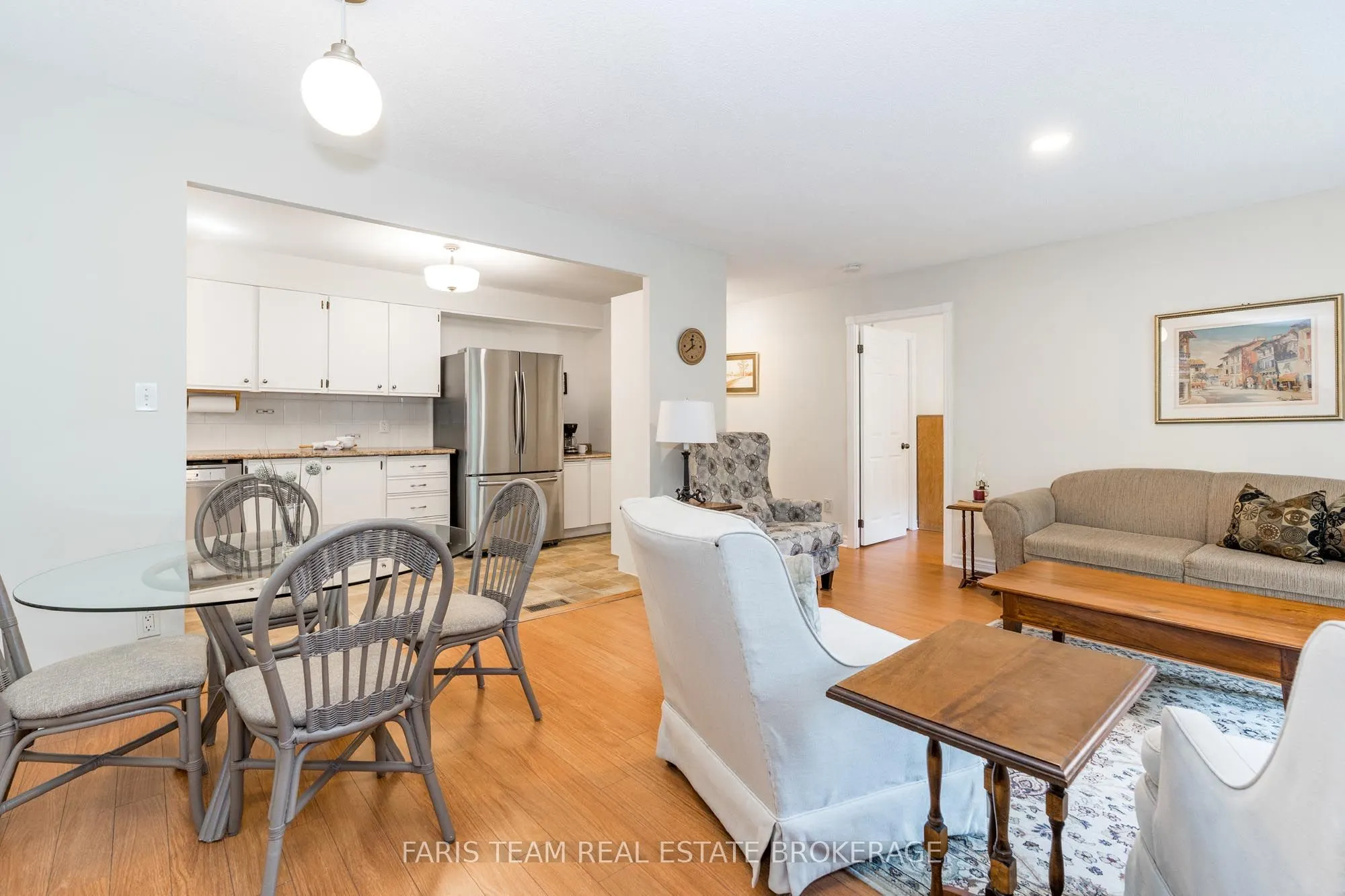 696 King Street, #48