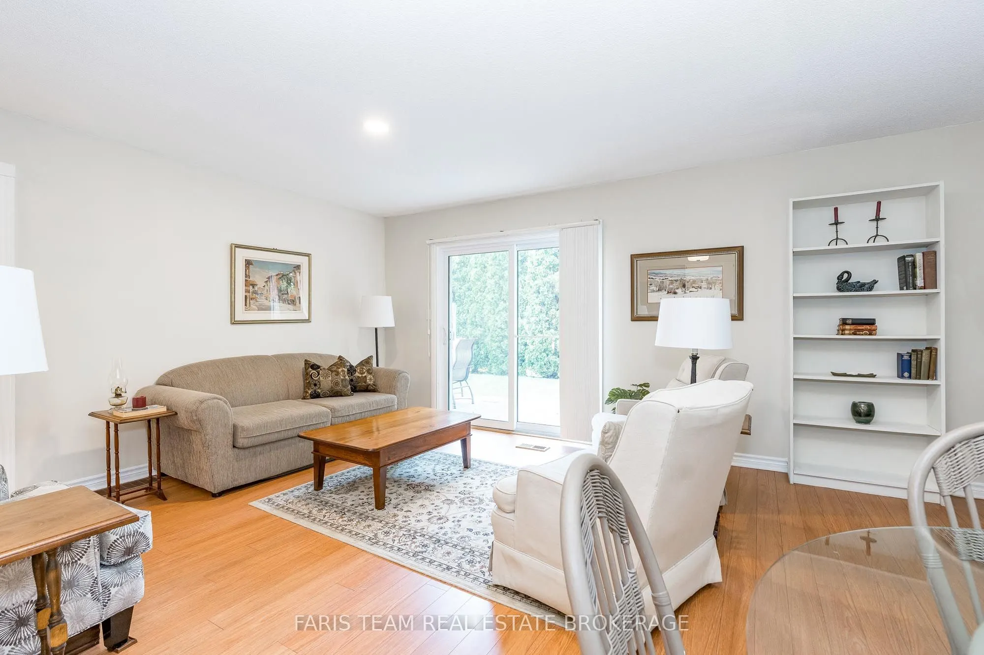 696 King Street, #48