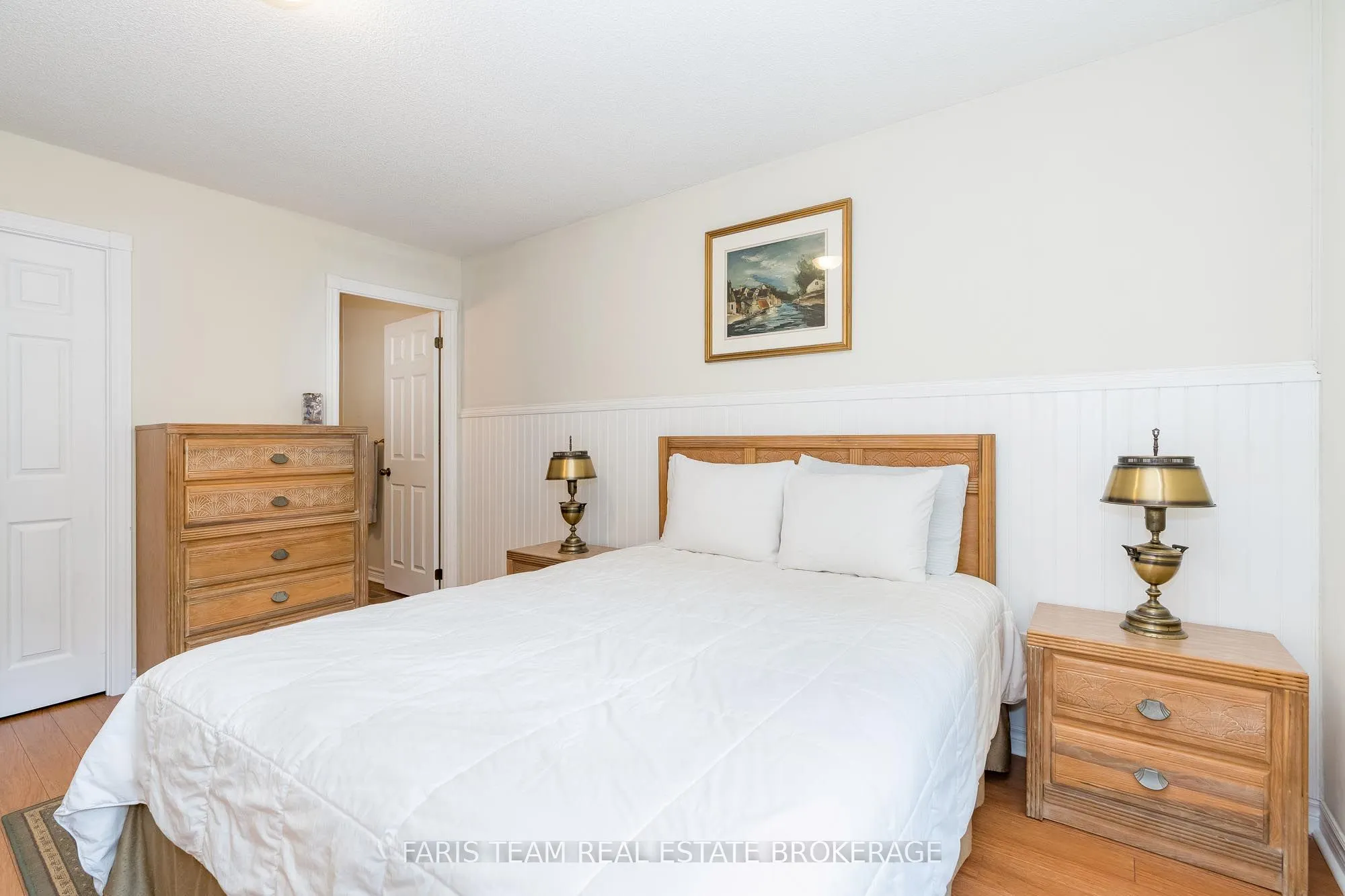 696 King Street, #48