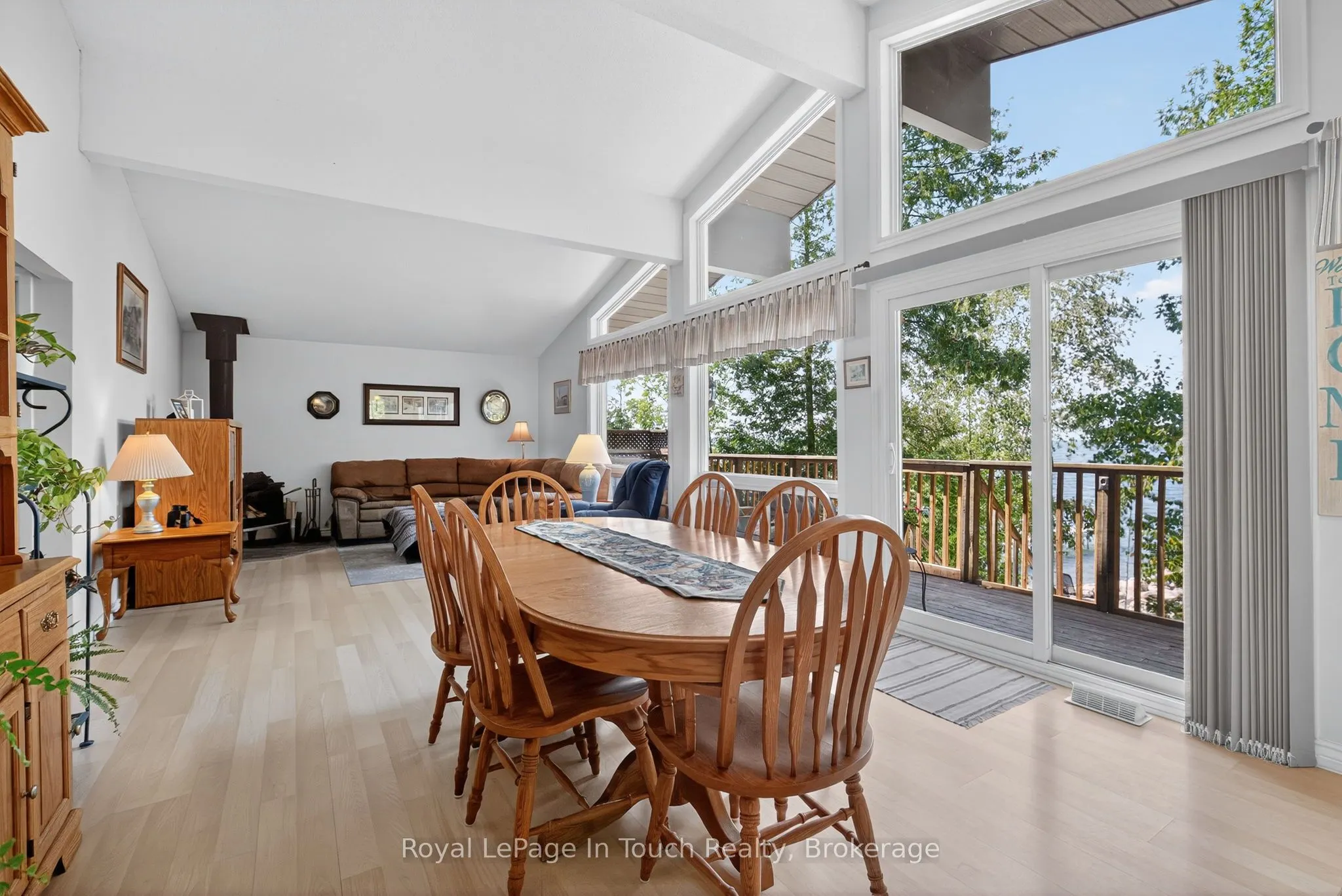 2519 Champlain Road