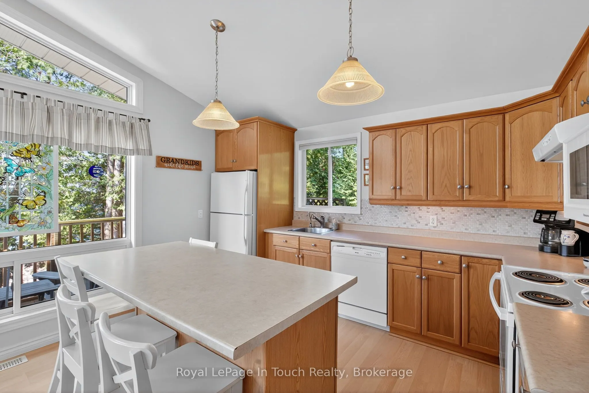 2519 Champlain Road