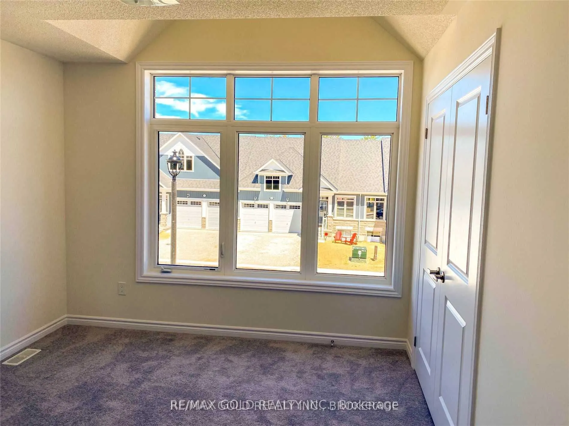 21 Bianca Crescent