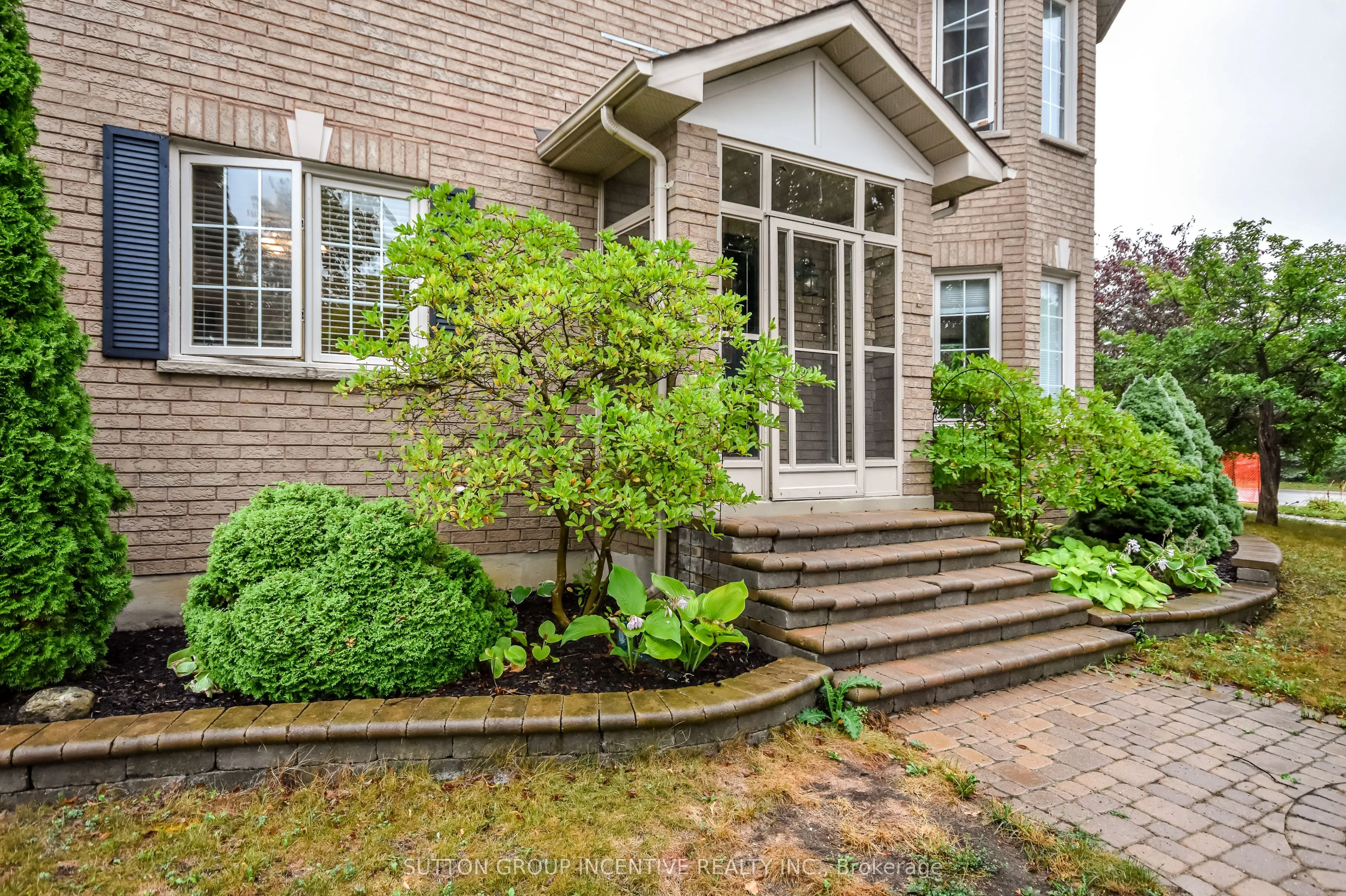 30 Bruce Crescent